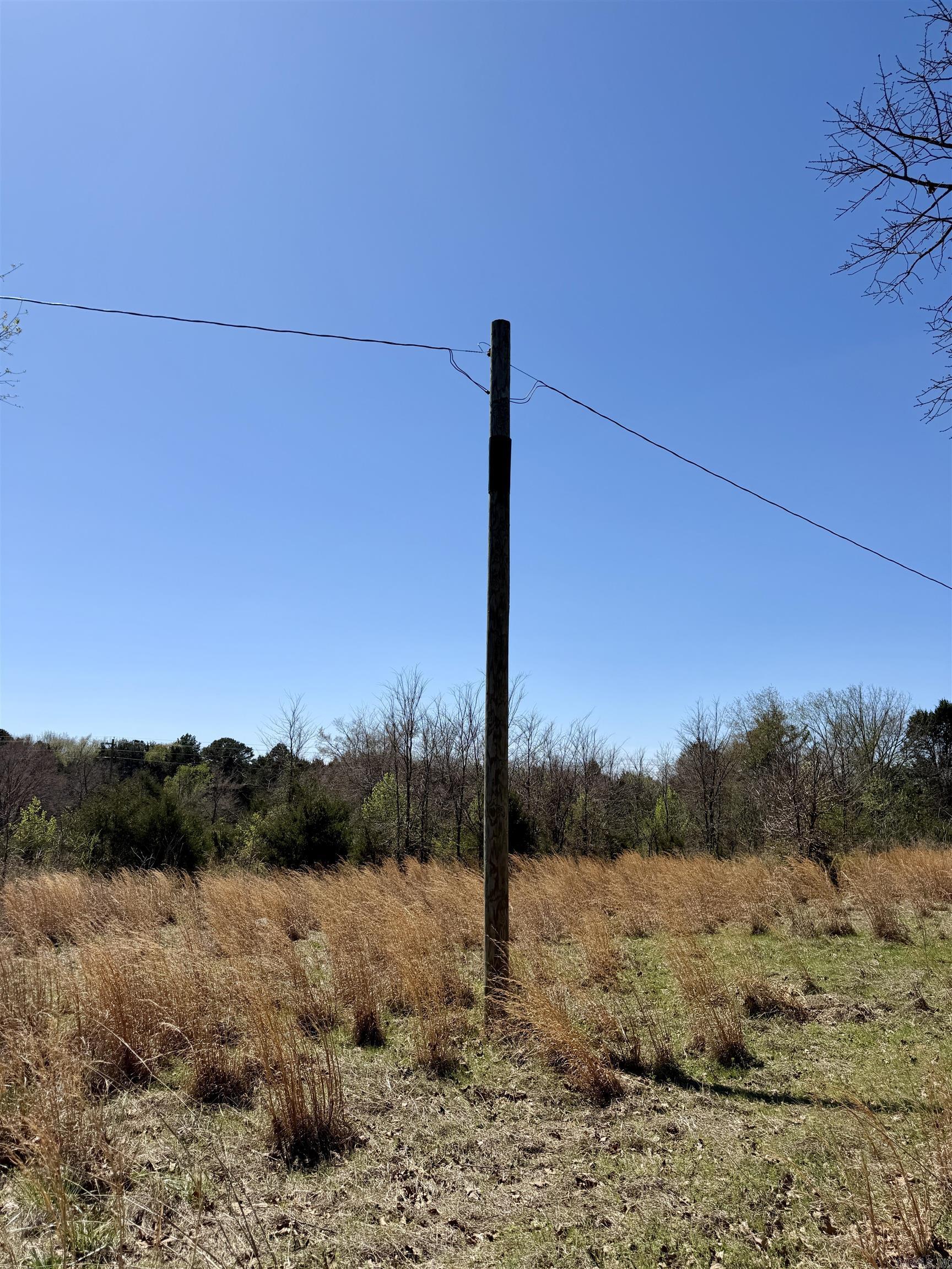 10383 Highway 352 Property Photo 7