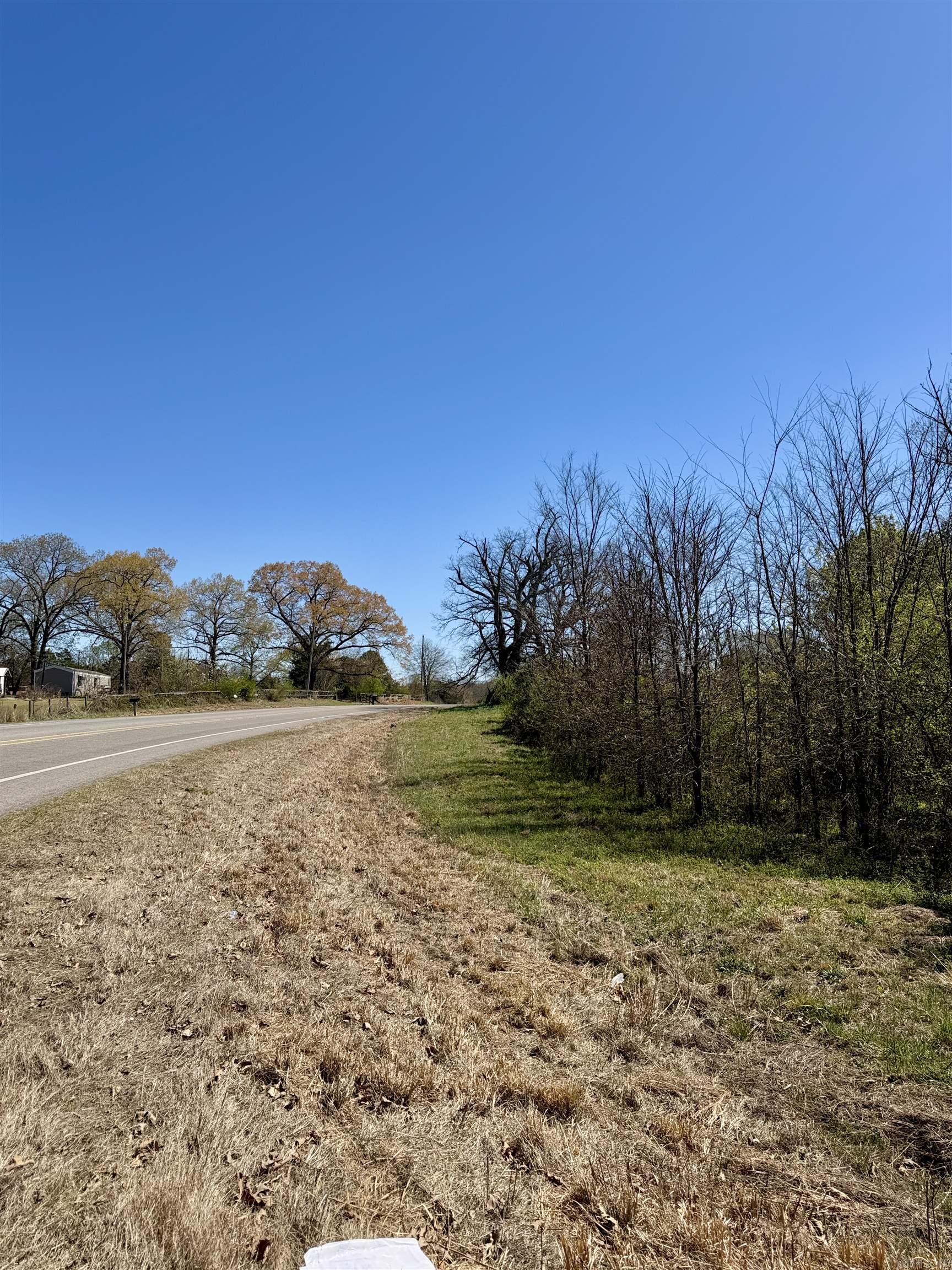 10383 Highway 352 Property Photo 8
