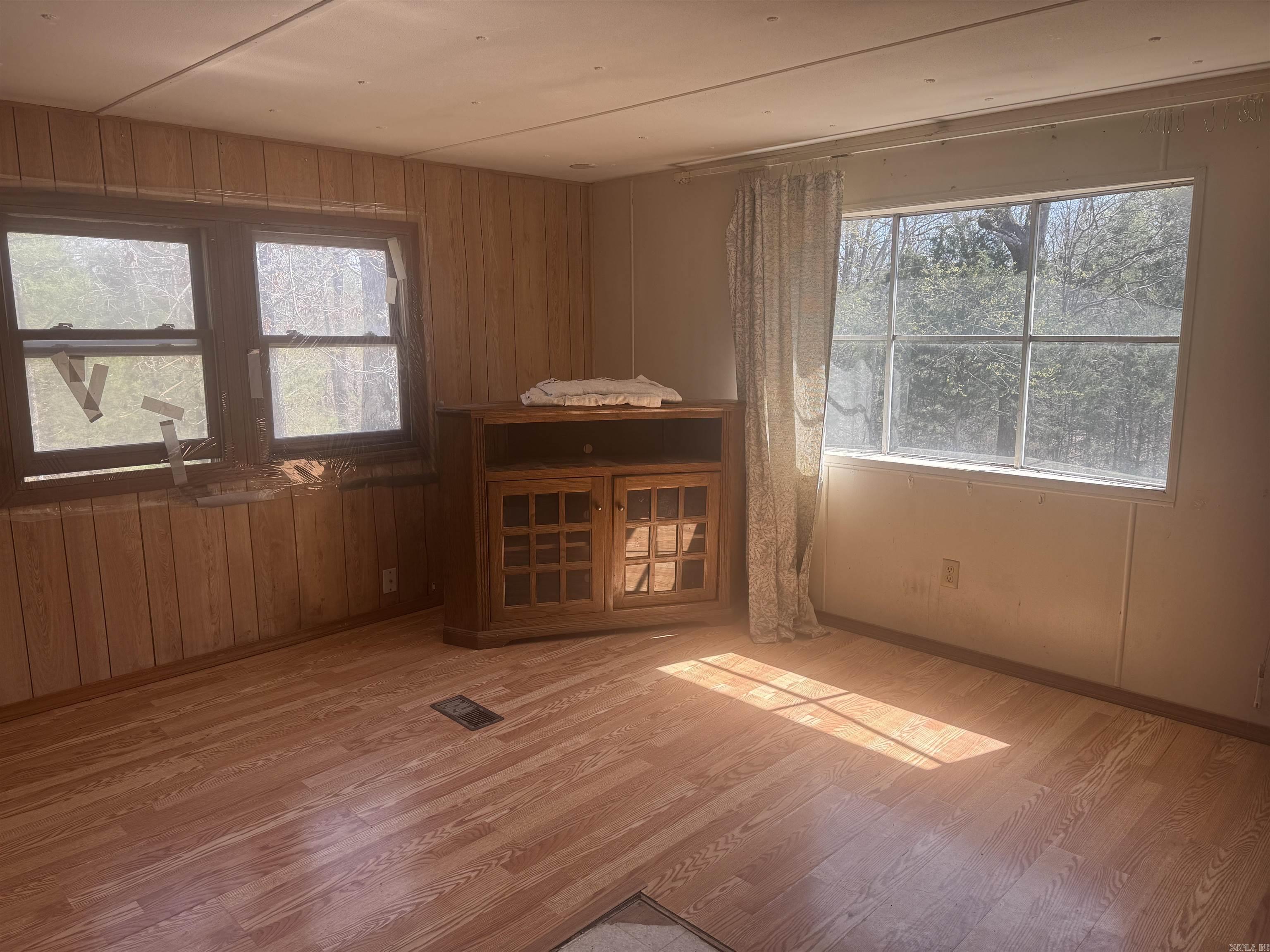 203 Cr 94 Property Photo 4