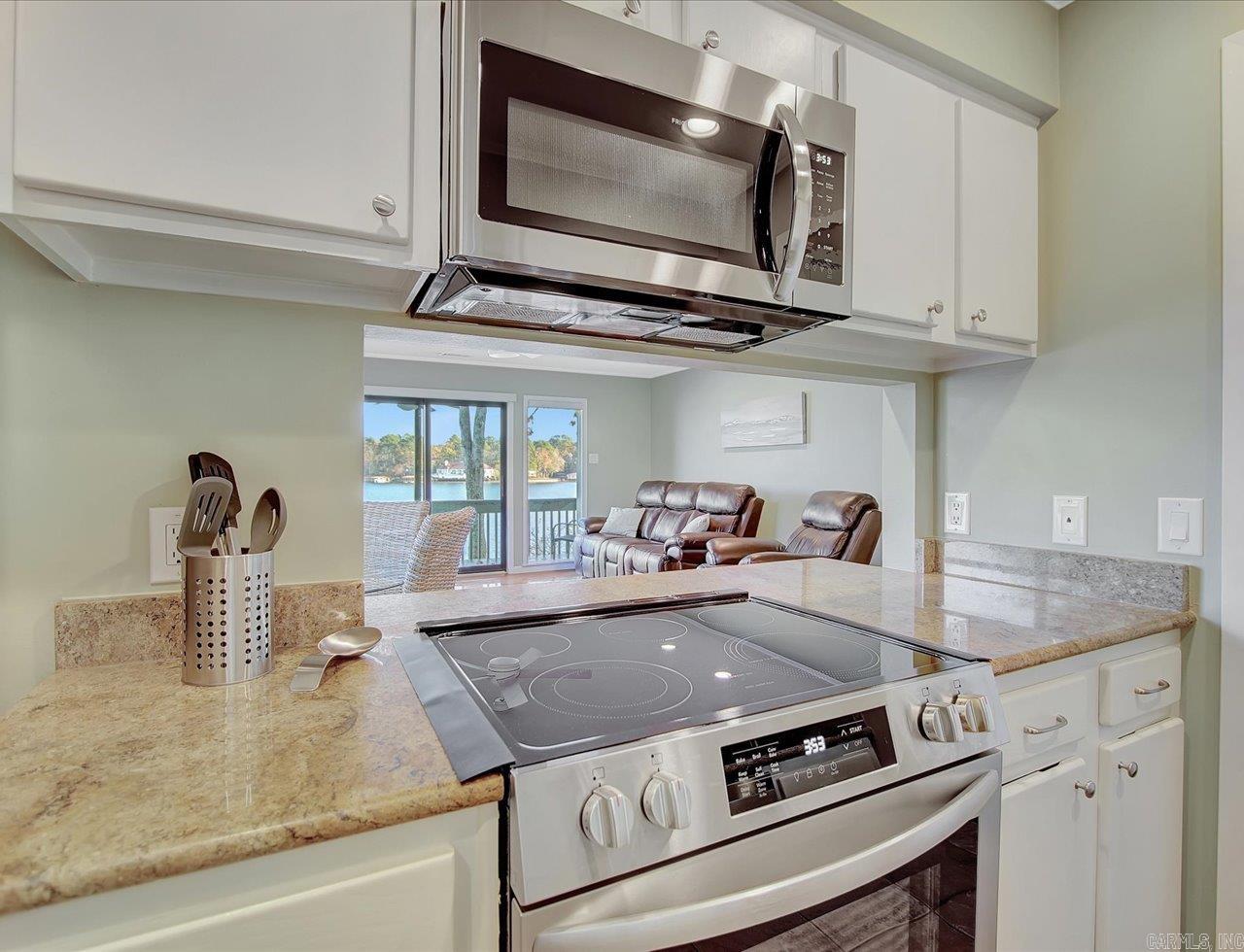 250 Grand Isle Dr 4c Property Photo 11