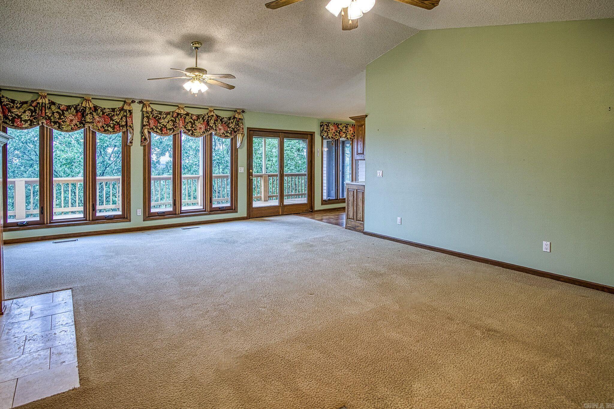 29 Mesero Way Property Photo 9