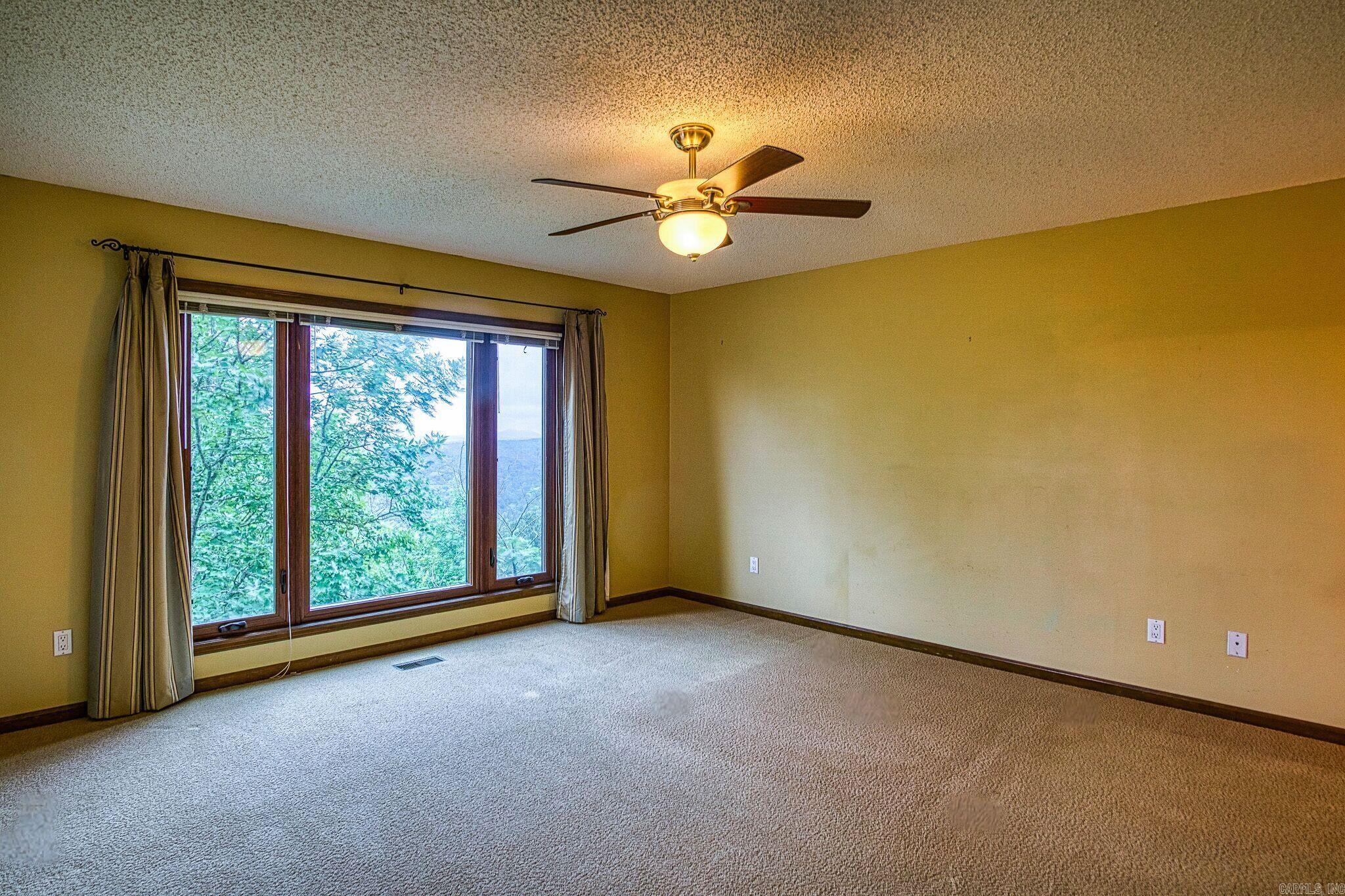 29 Mesero Way Property Photo 23