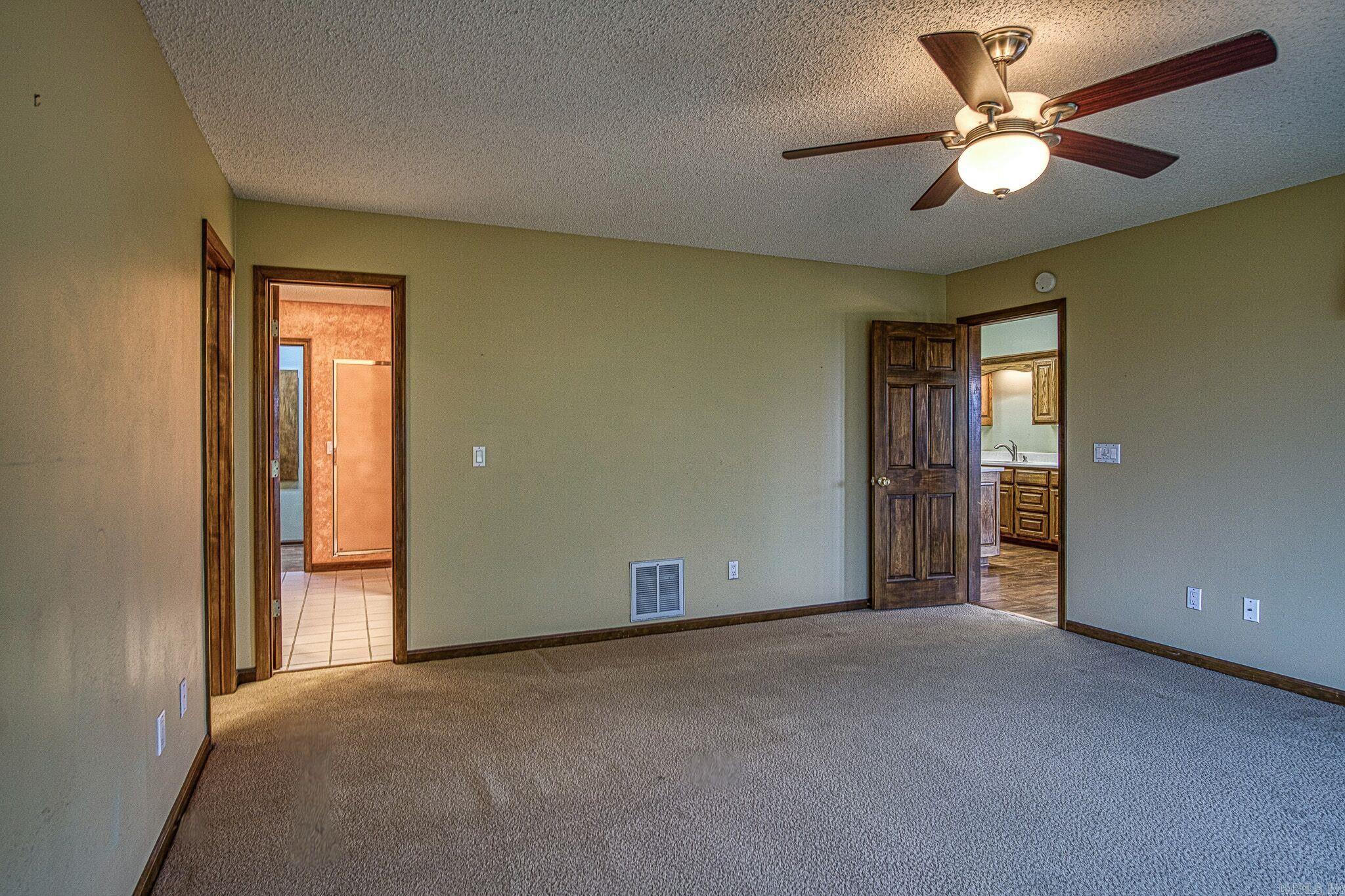 29 Mesero Way Property Photo 24