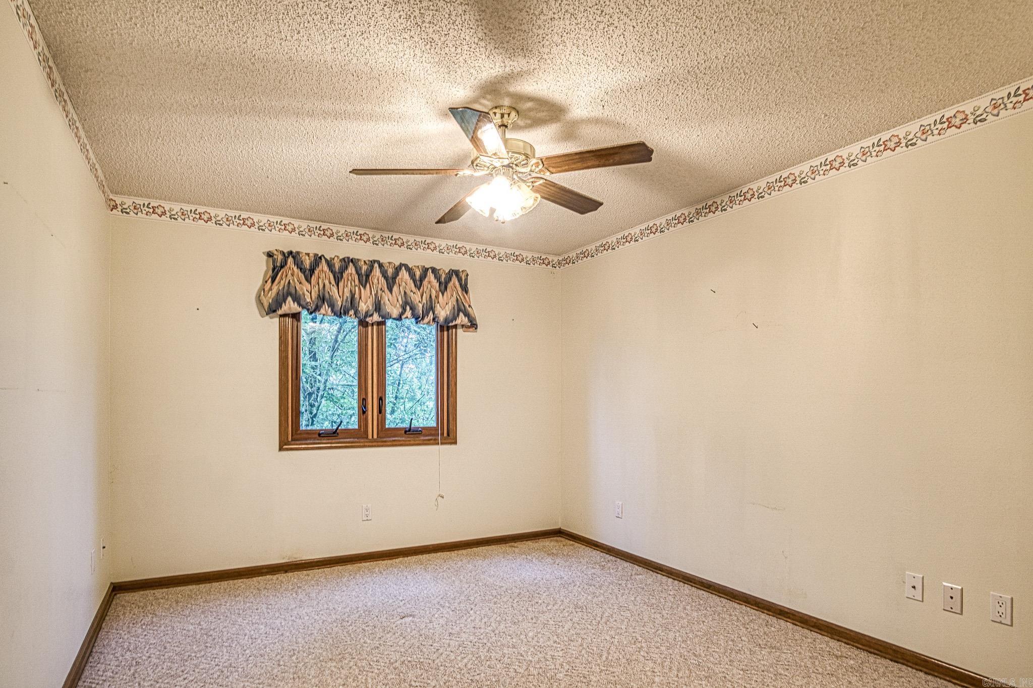 29 Mesero Way Property Photo 33