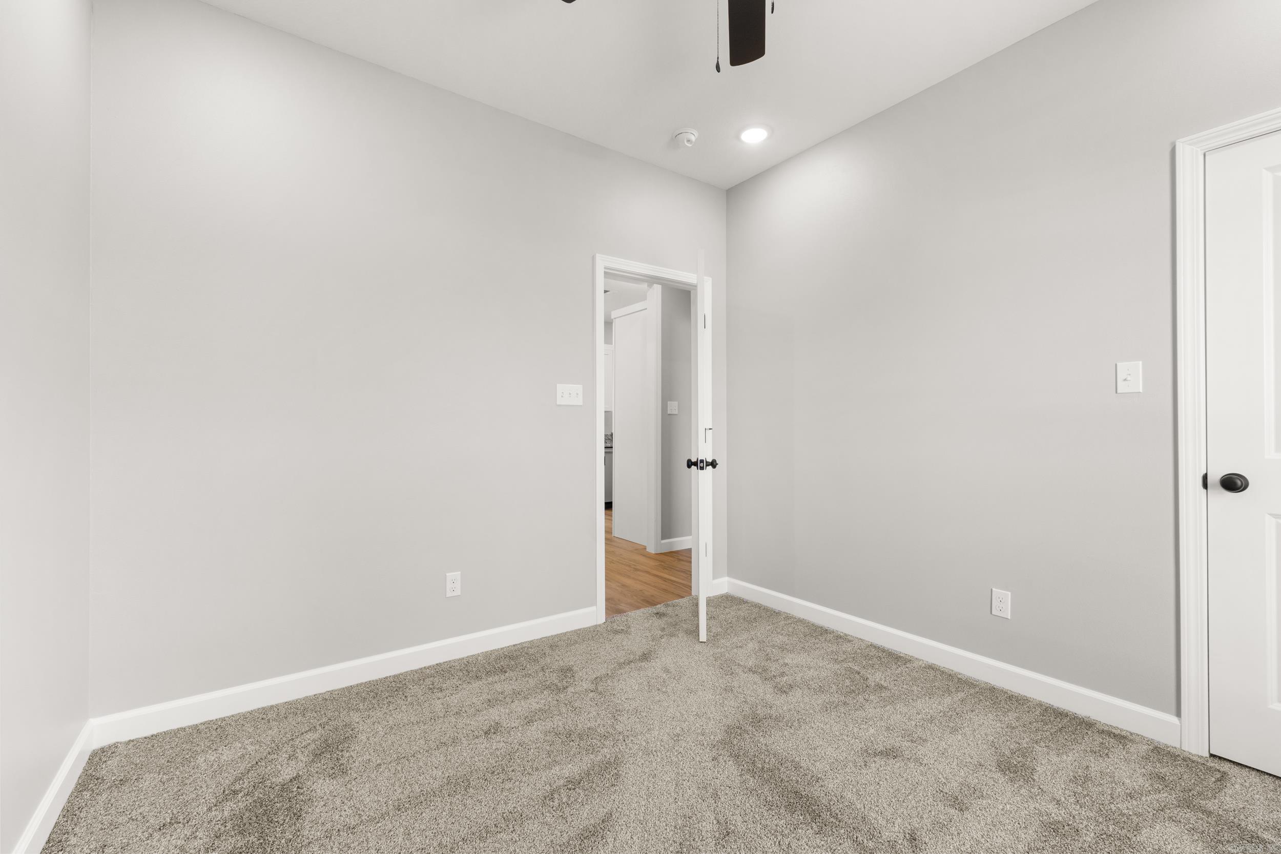28 Sisney Drive Drive Property Photo 20