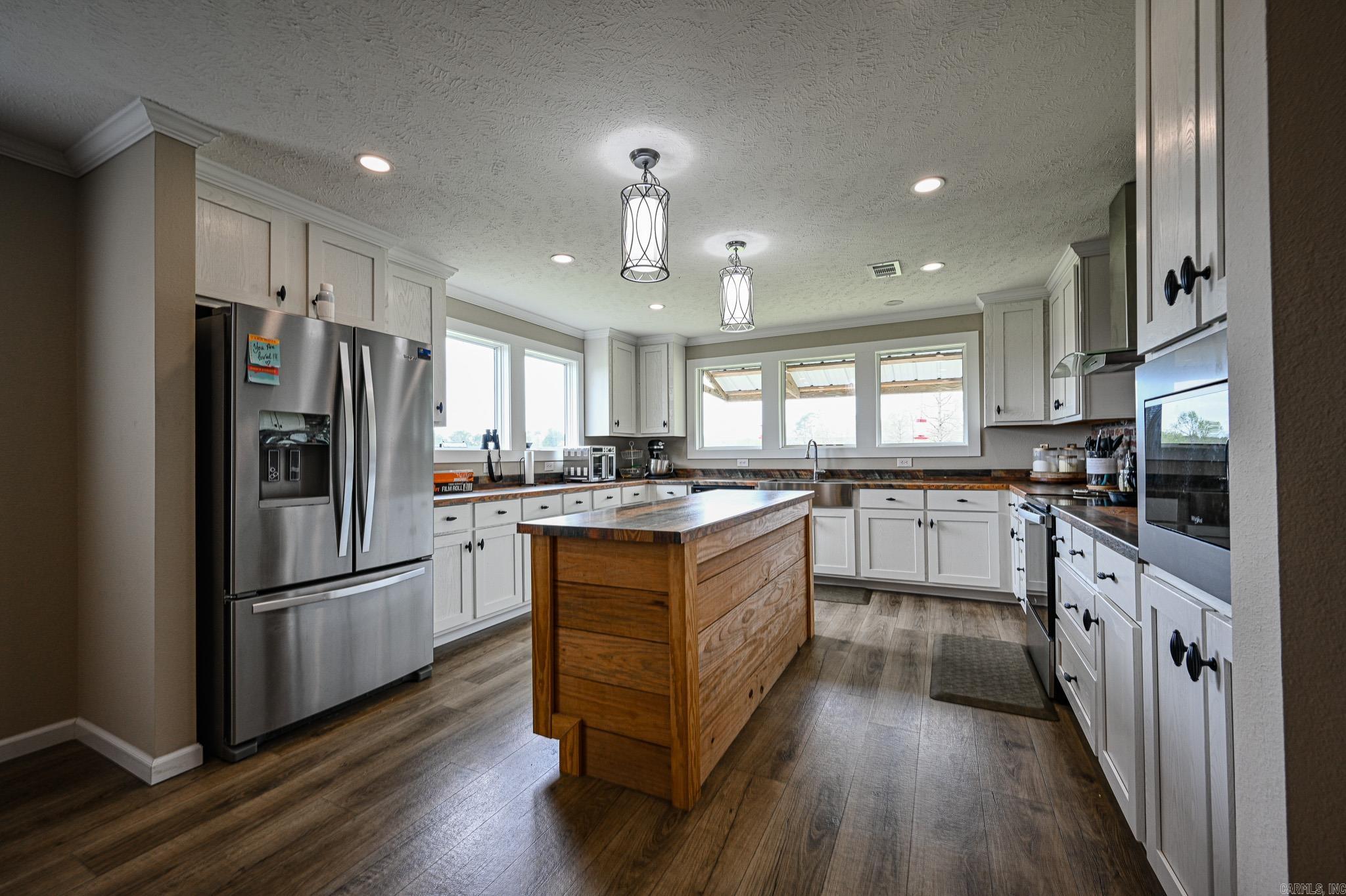 665 Highway 246 Property Photo 18
