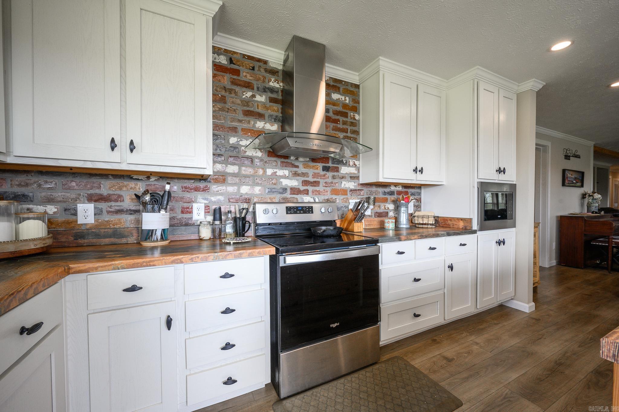 665 Highway 246 Property Photo 19