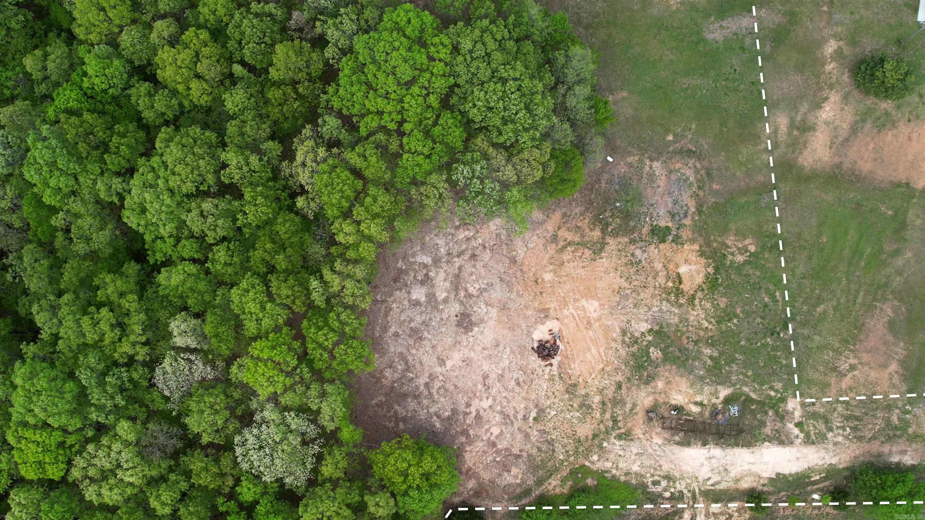 20962 Distress Creek Rd Property Photo 20