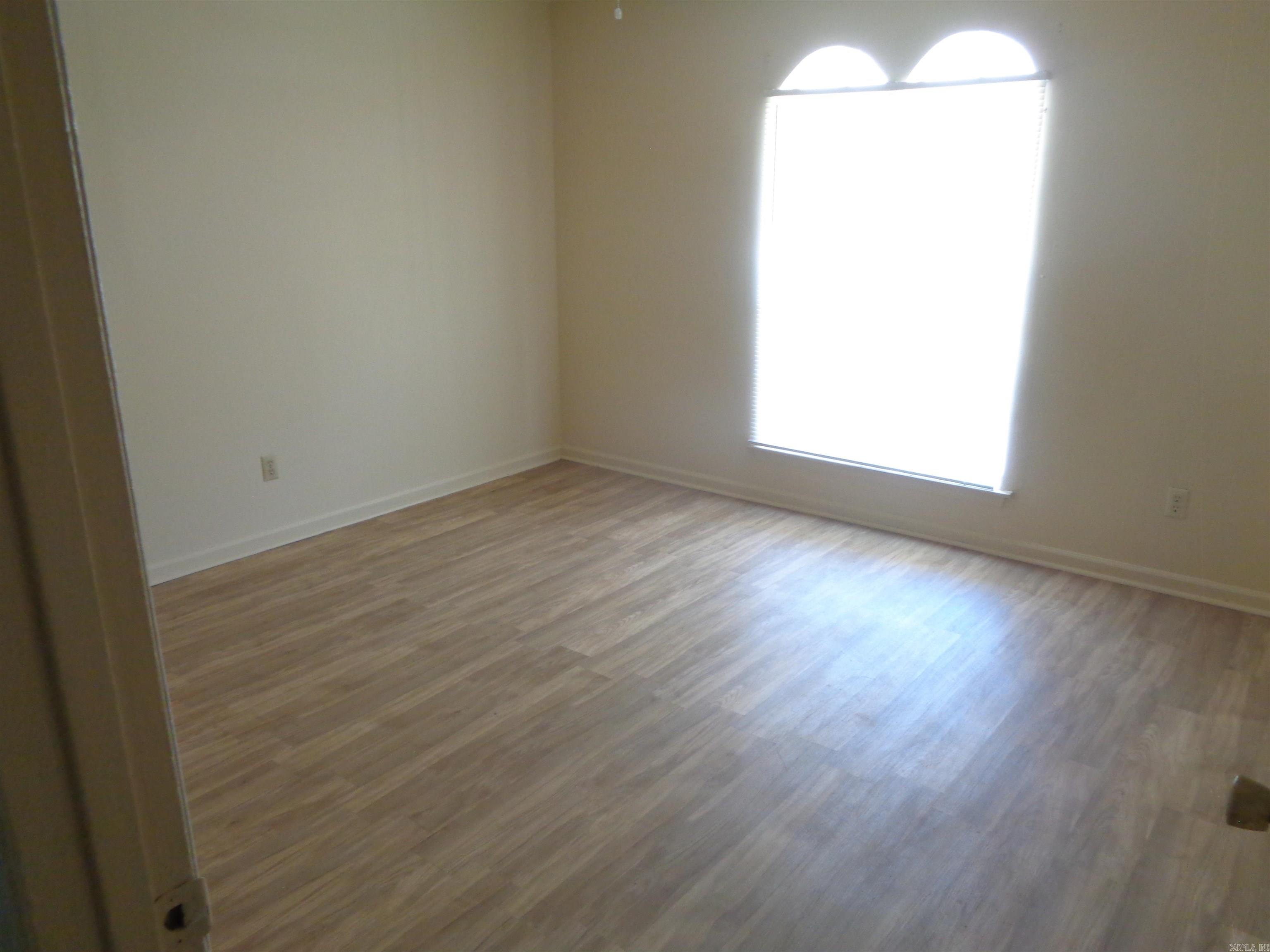 11123 Beverly Hills Drive Property Photo 13