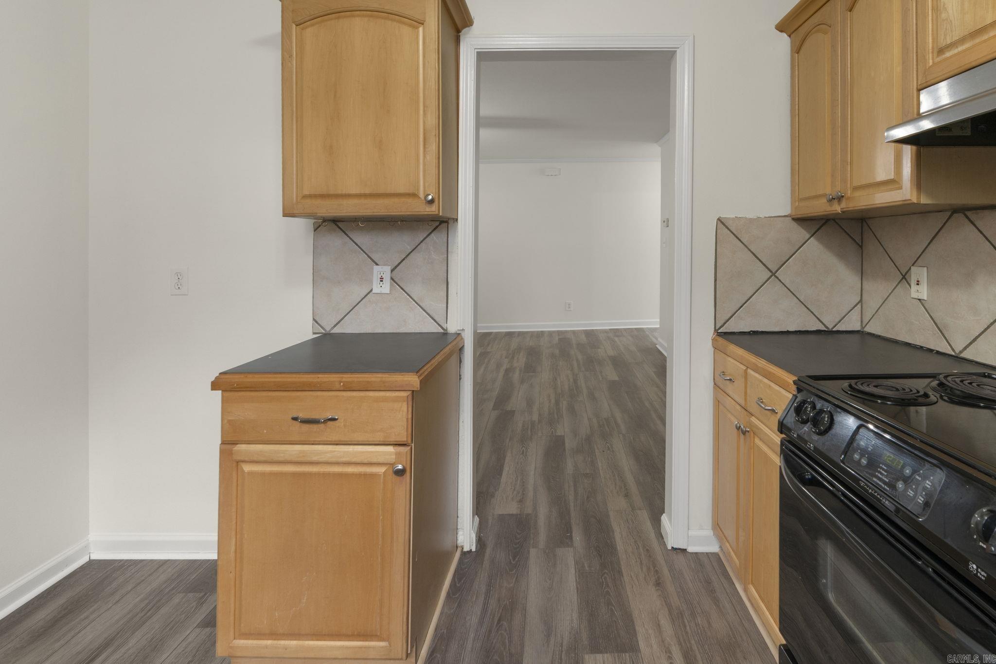 16 Perin Road Property Photo 15