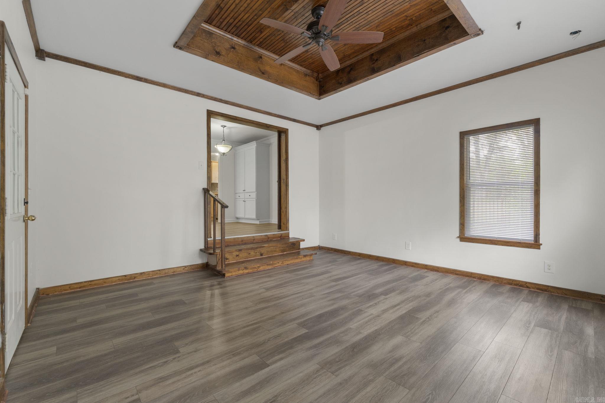 16 Perin Road Property Photo 18