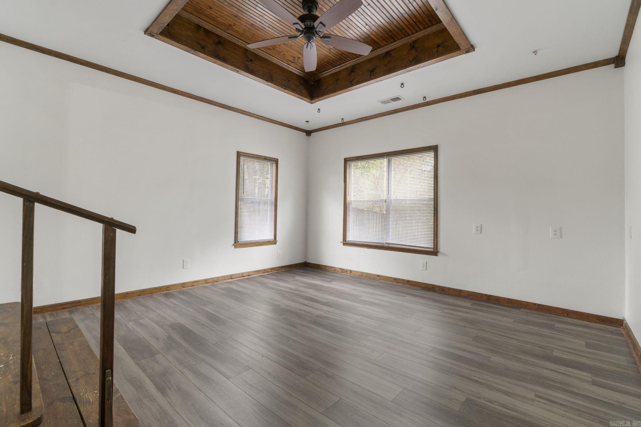 16 Perin Road Property Photo 20
