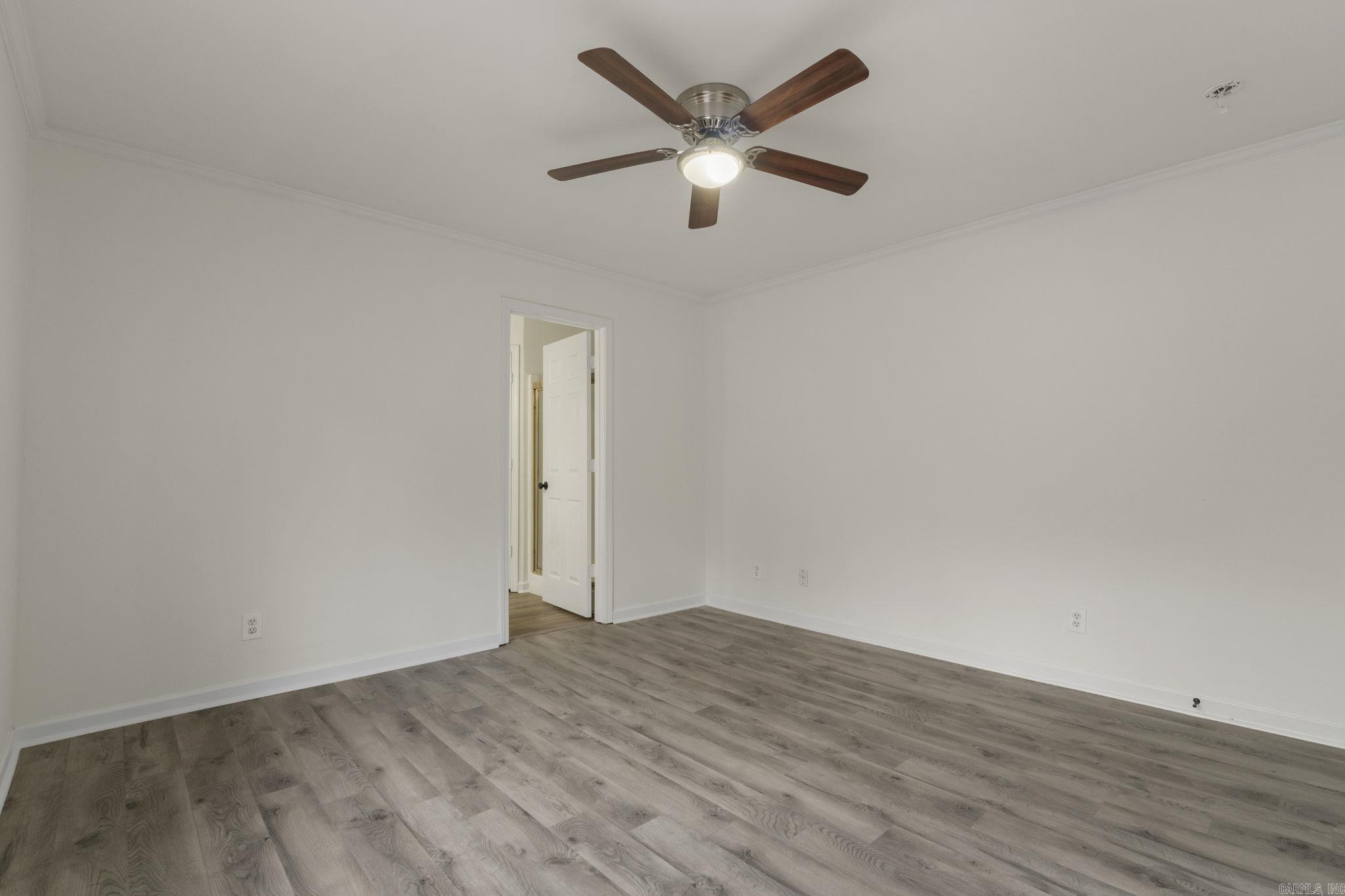 16 Perin Road Property Photo 23