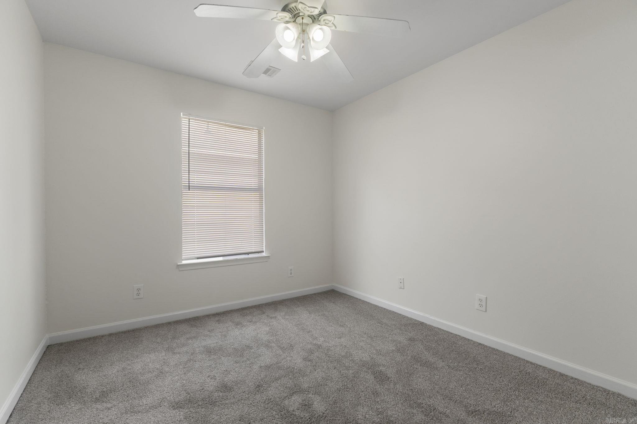 16 Perin Road Property Photo 35