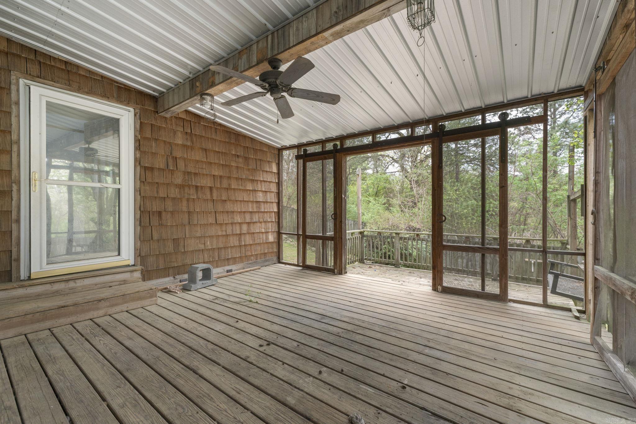 16 Perin Road Property Photo 41