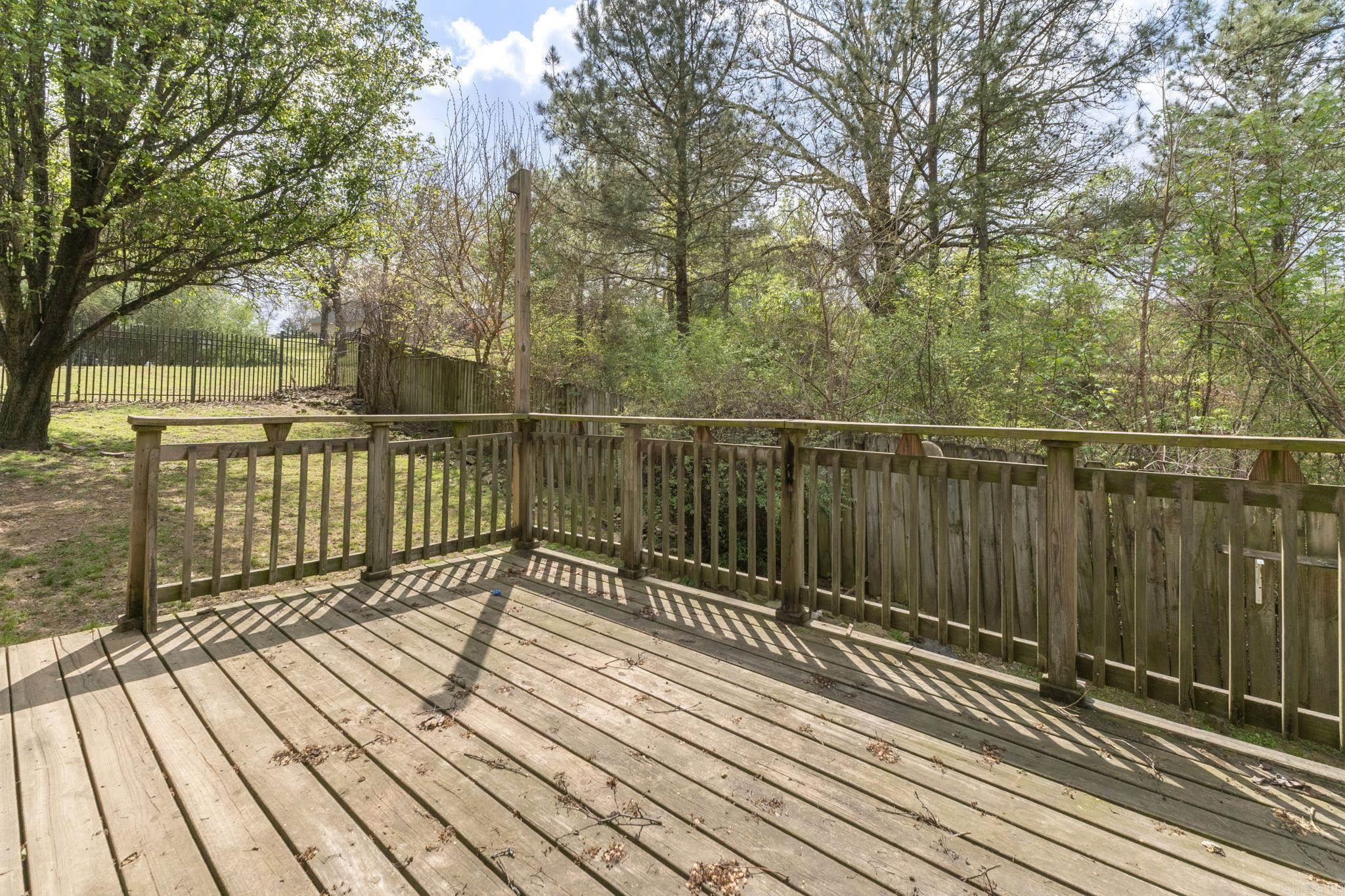 16 Perin Road Property Photo 44