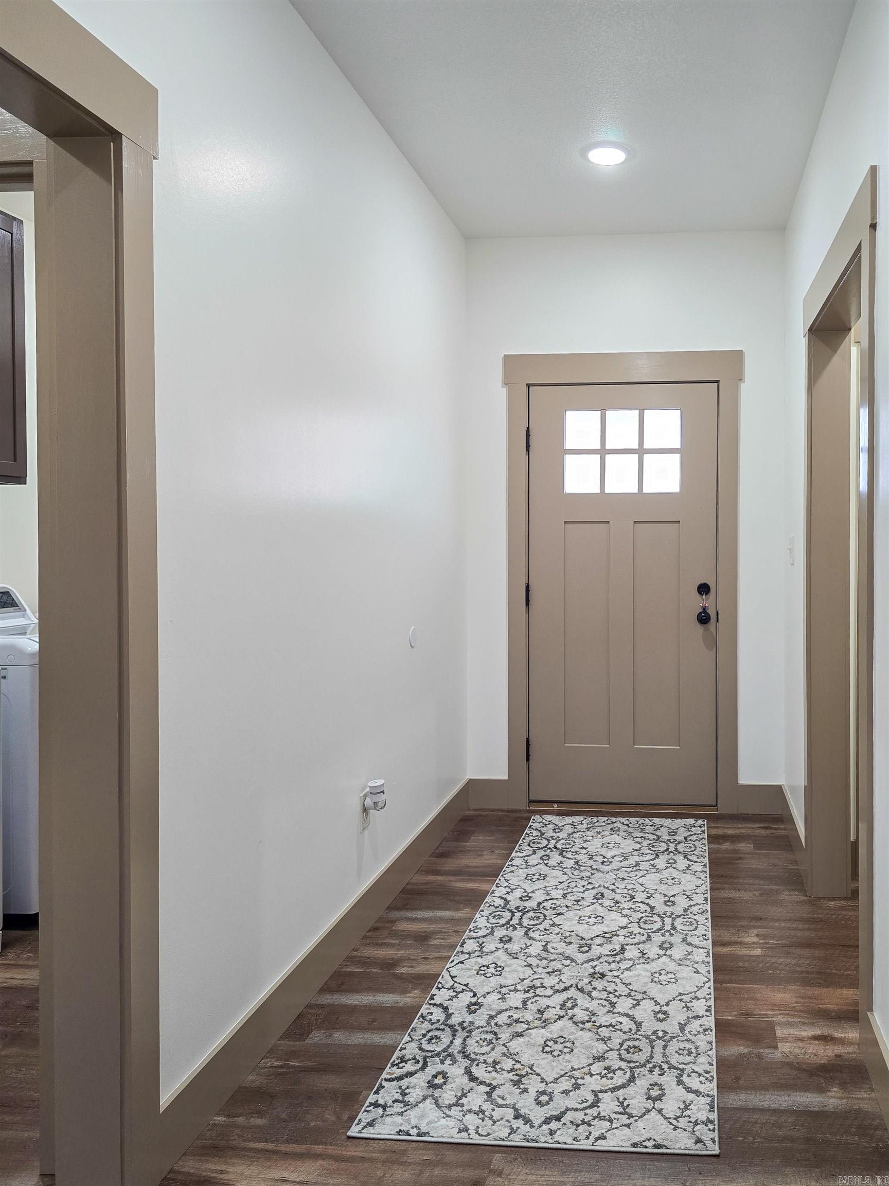 206 Home Street Property Photo 2