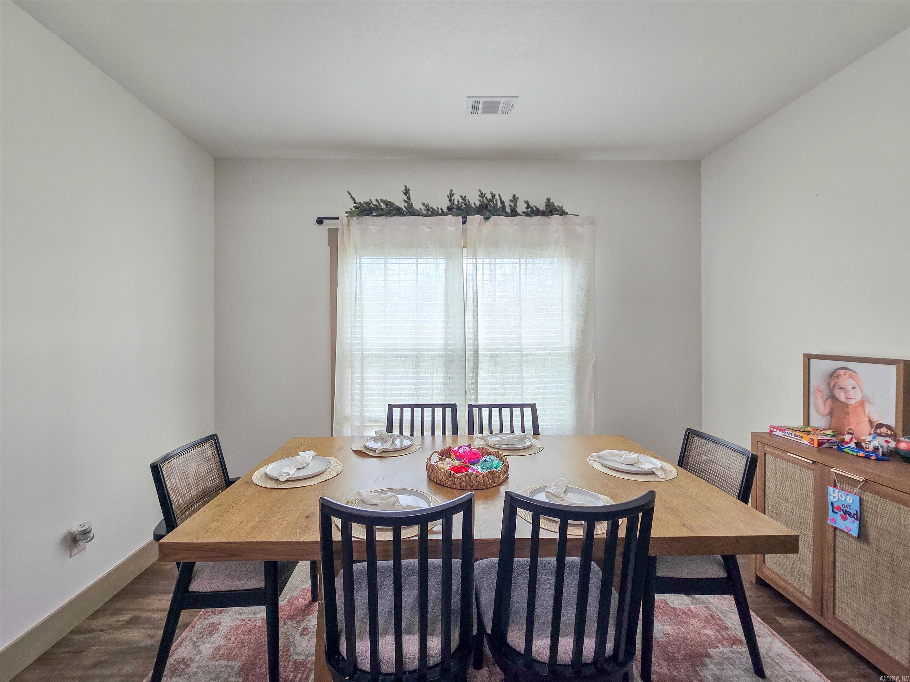 206 Home Street Property Photo 15