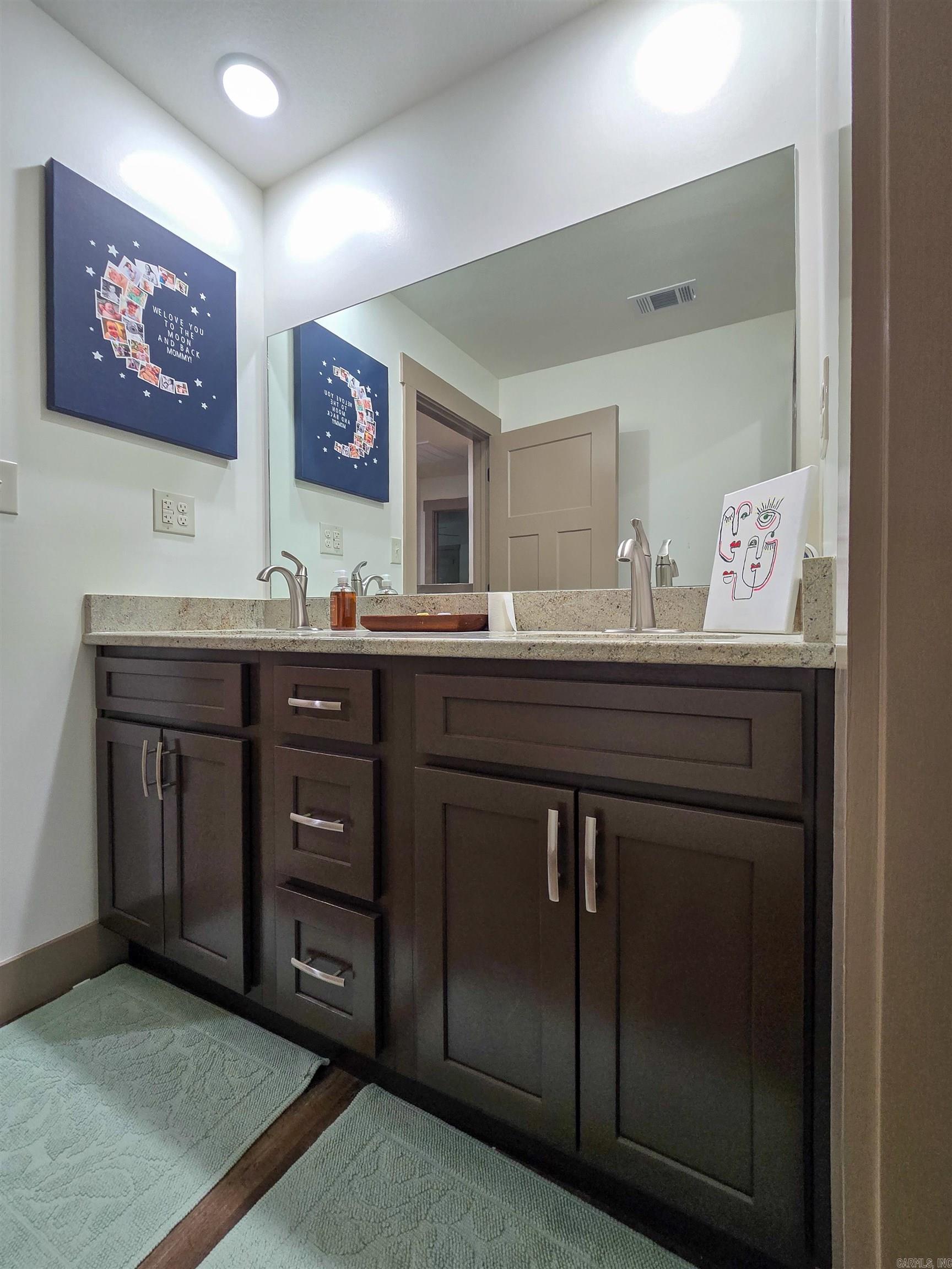 206 Home Street Property Photo 33
