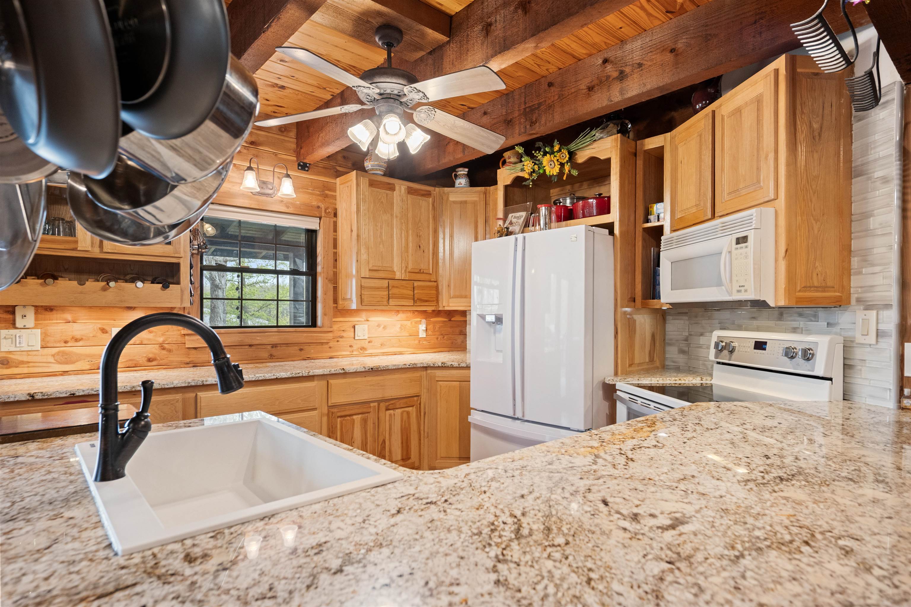 2308 Senate Loop Property Photo 14