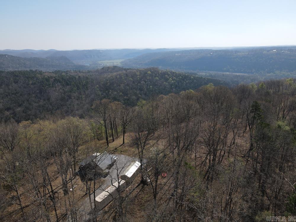 627 Dogwood Hollow Road Property Photo 1