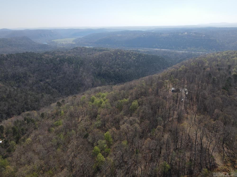 627 Dogwood Hollow Road Property Photo 3