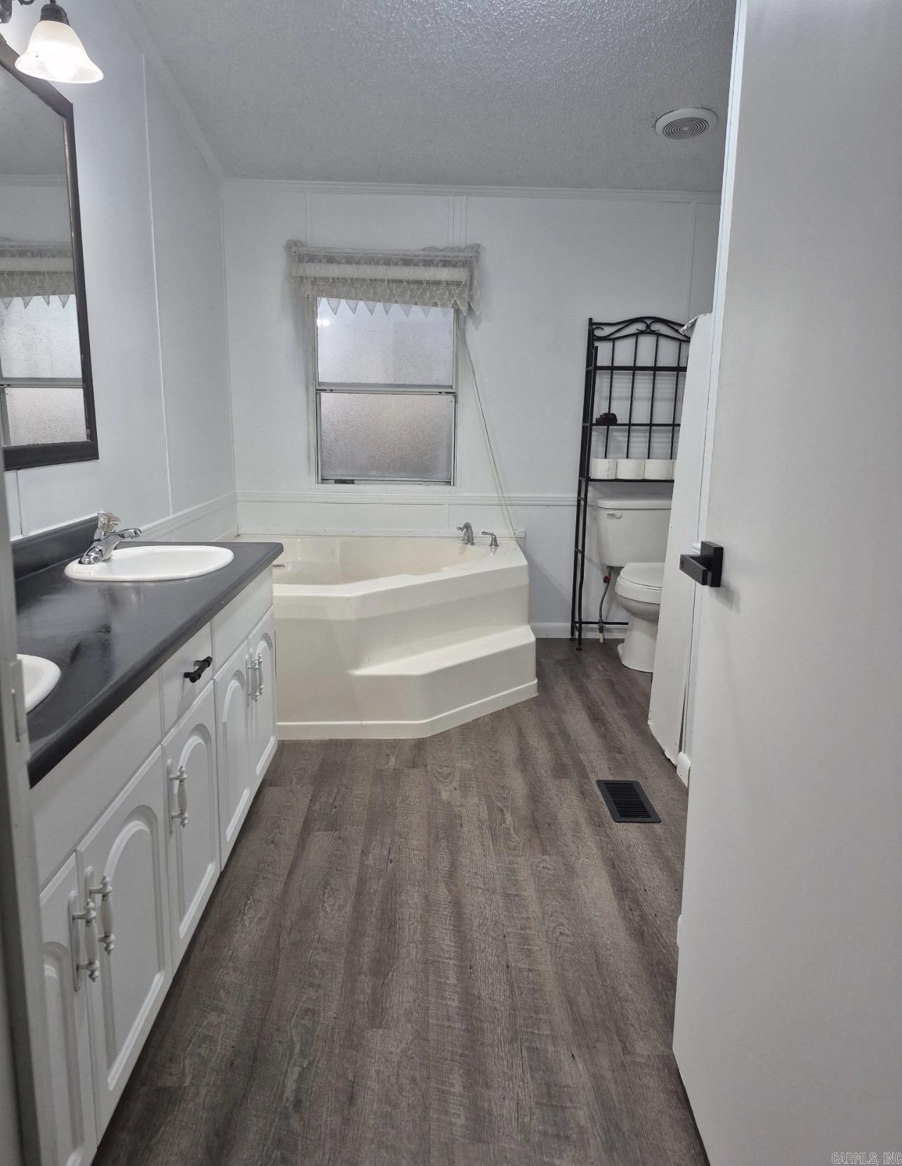 150 Clark Lane Property Photo 8