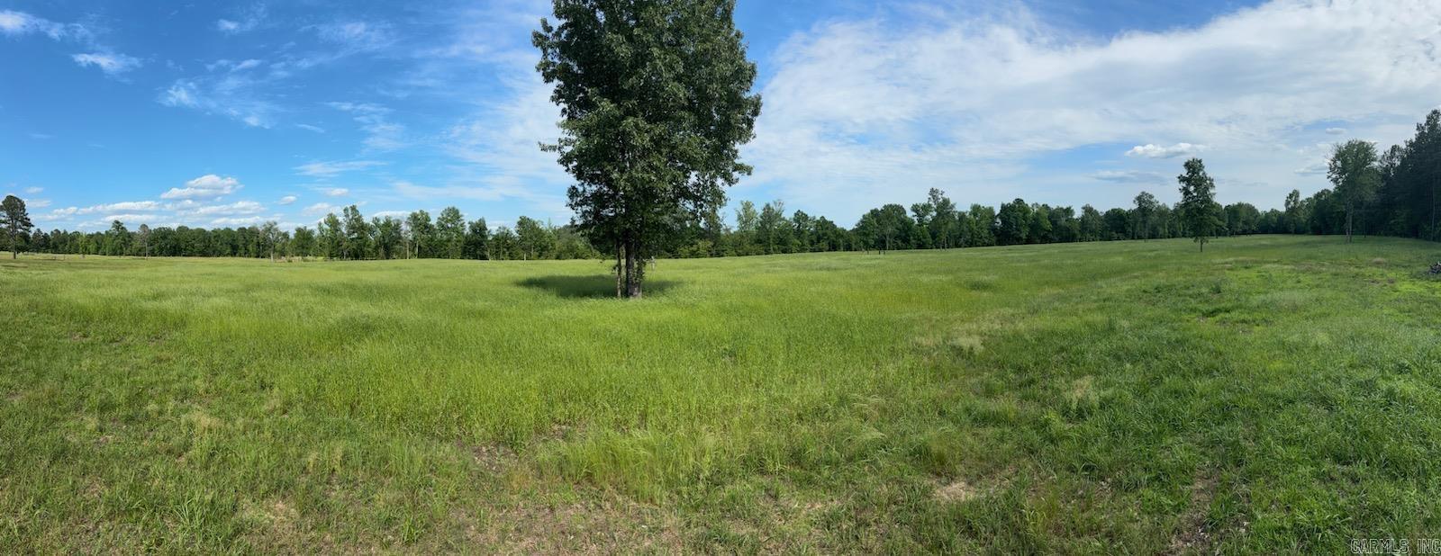 5633 N Hwy 53 Property Photo 4