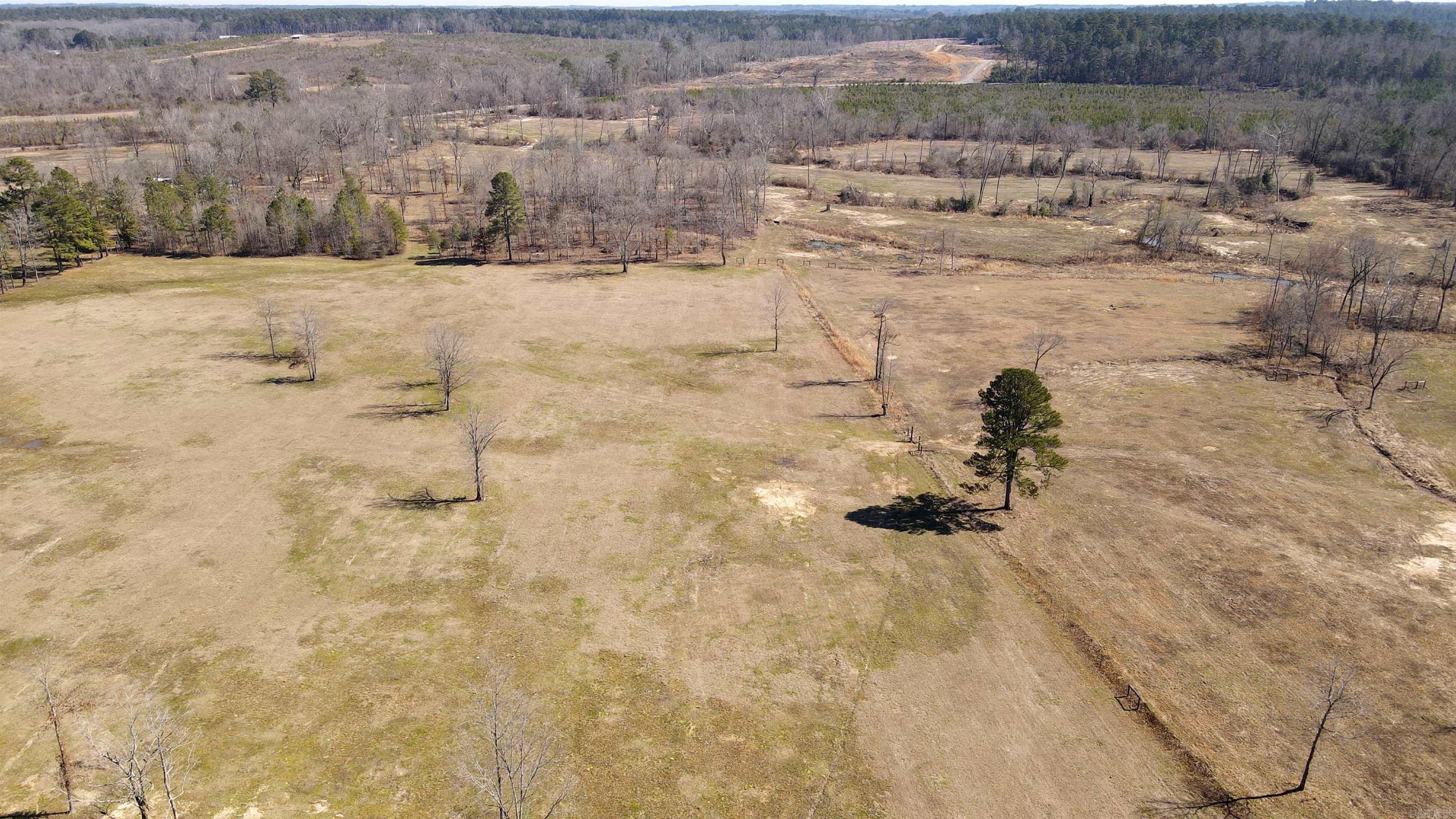 5633 N Hwy 53 Property Photo 32