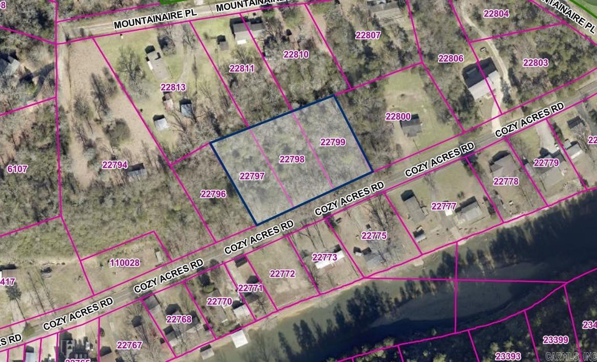 000 Cozy Acres Avenue Property Photo 2