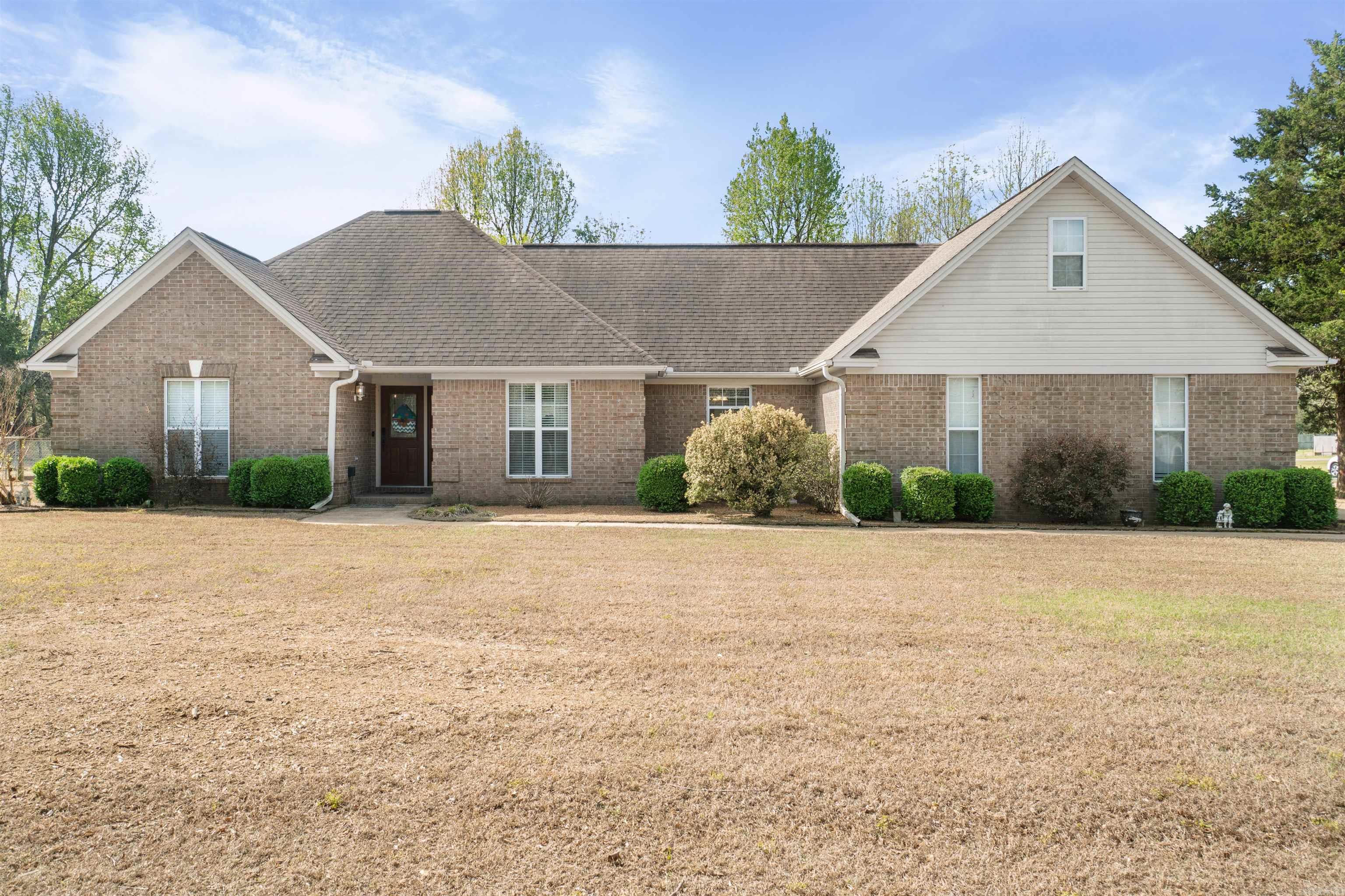 101 Casey Lane Property Photo 1
