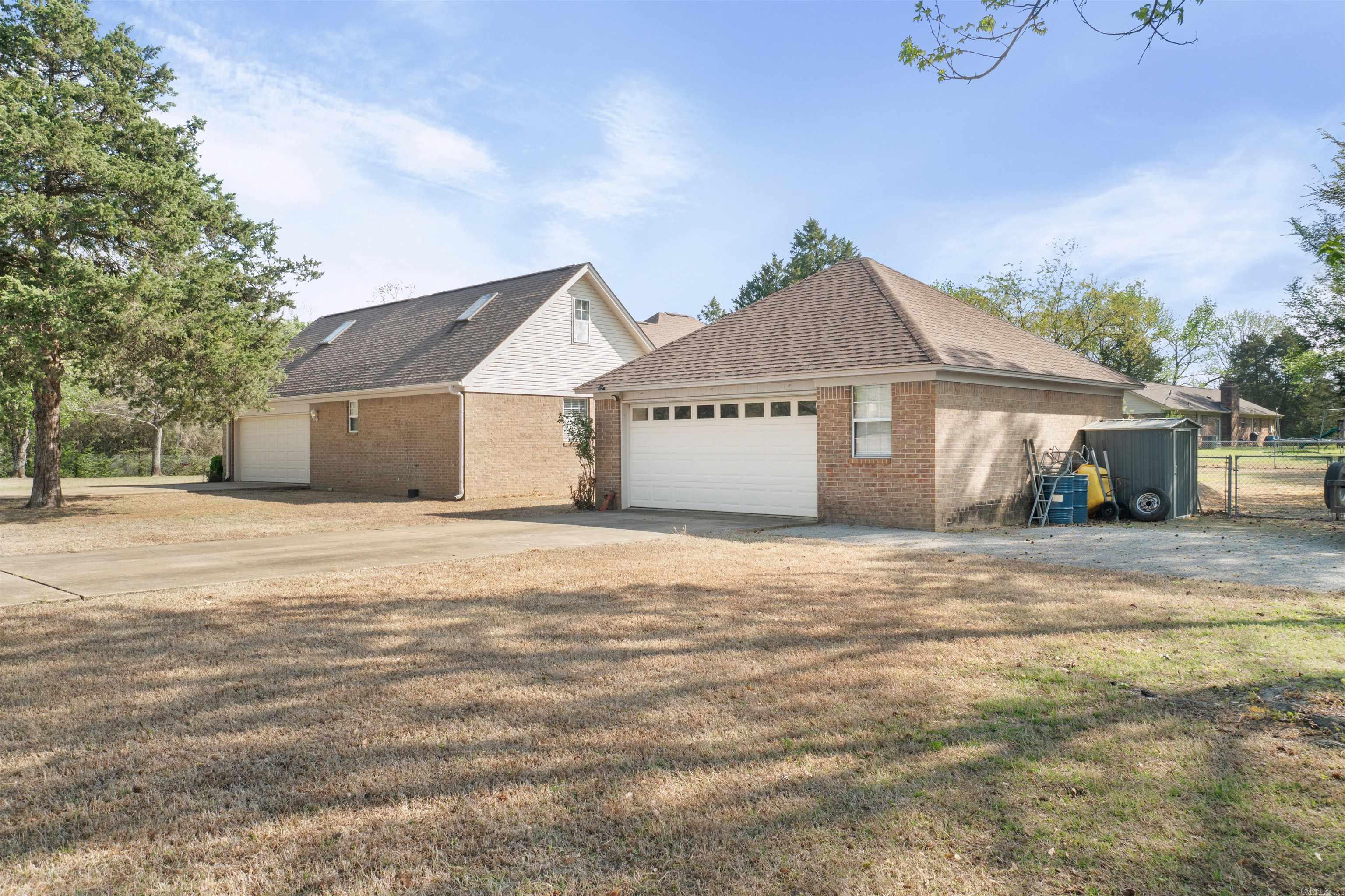 101 Casey Lane Property Photo 2