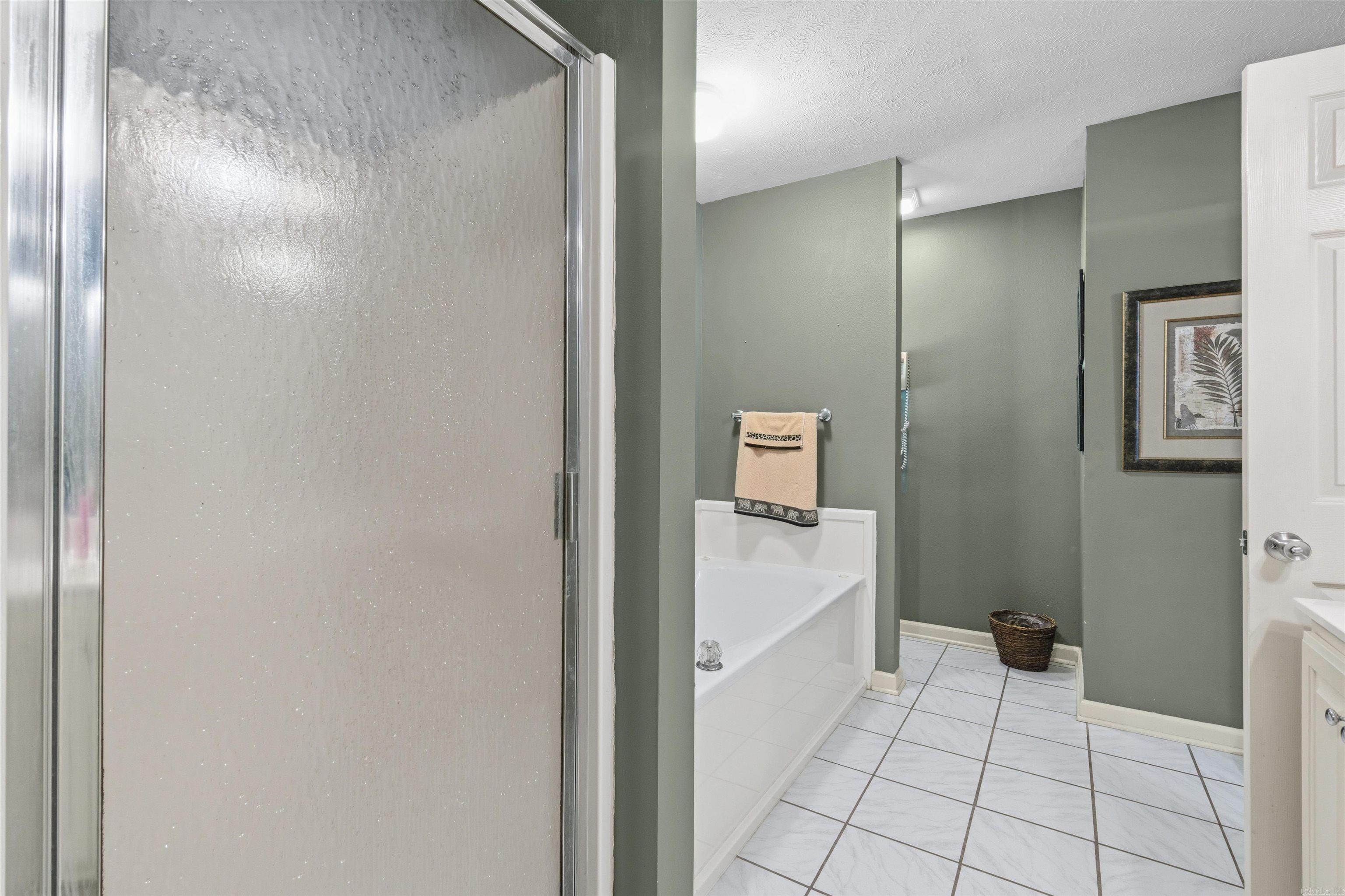 101 Casey Lane Property Photo 12
