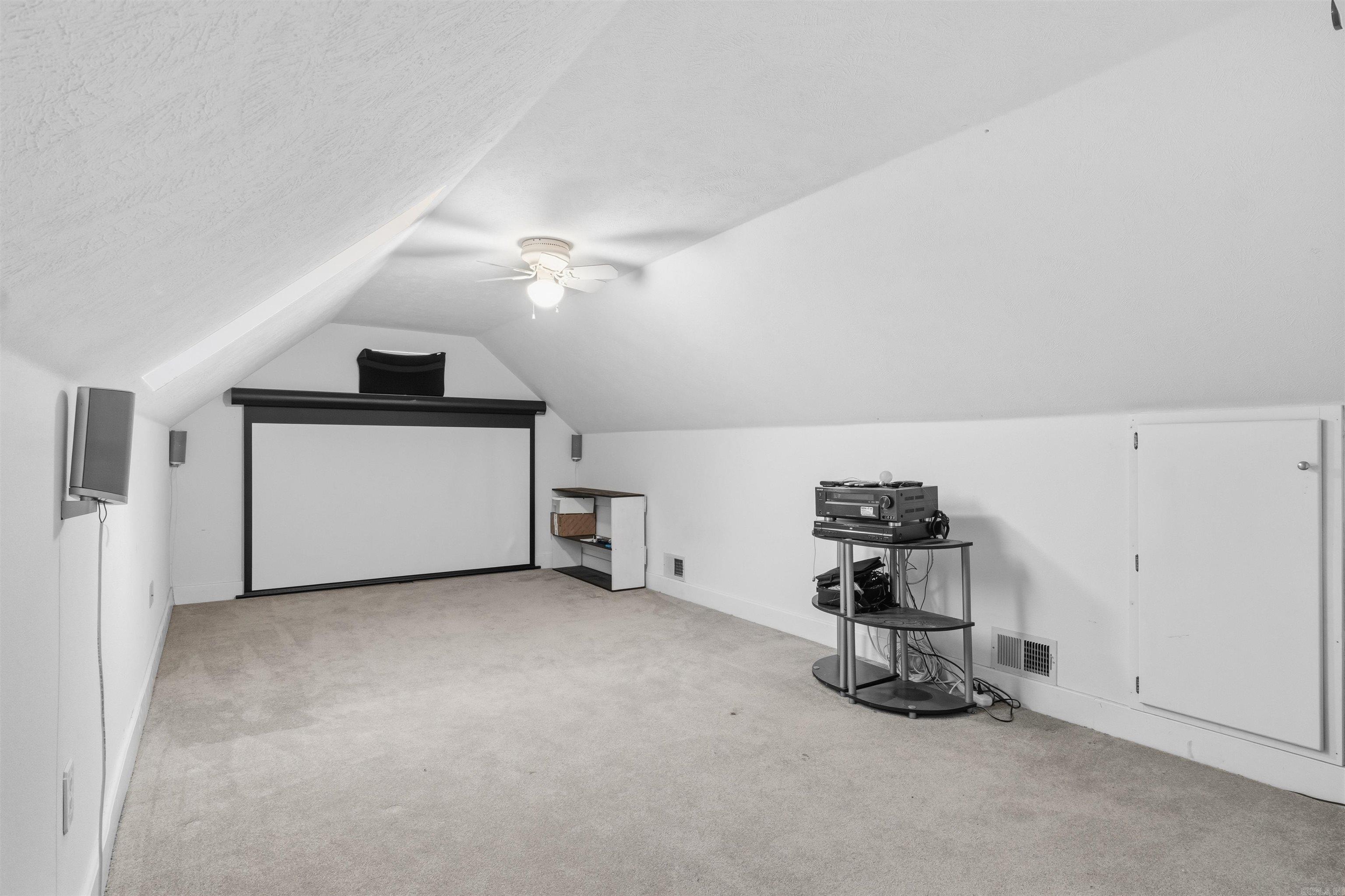101 Casey Lane Property Photo 19