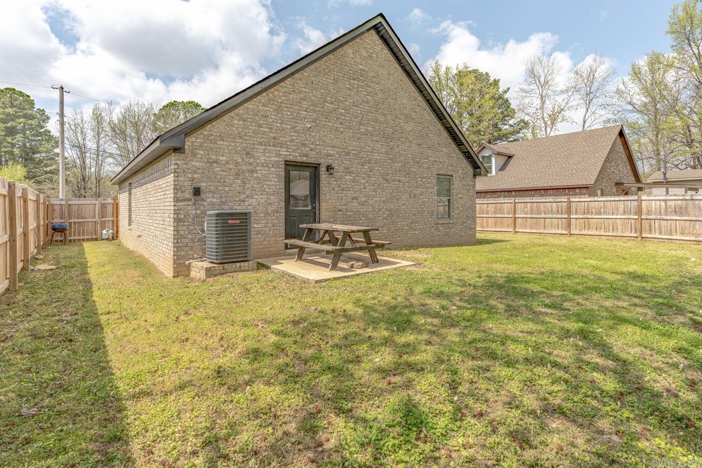 1008 Mays Road Property Photo 28