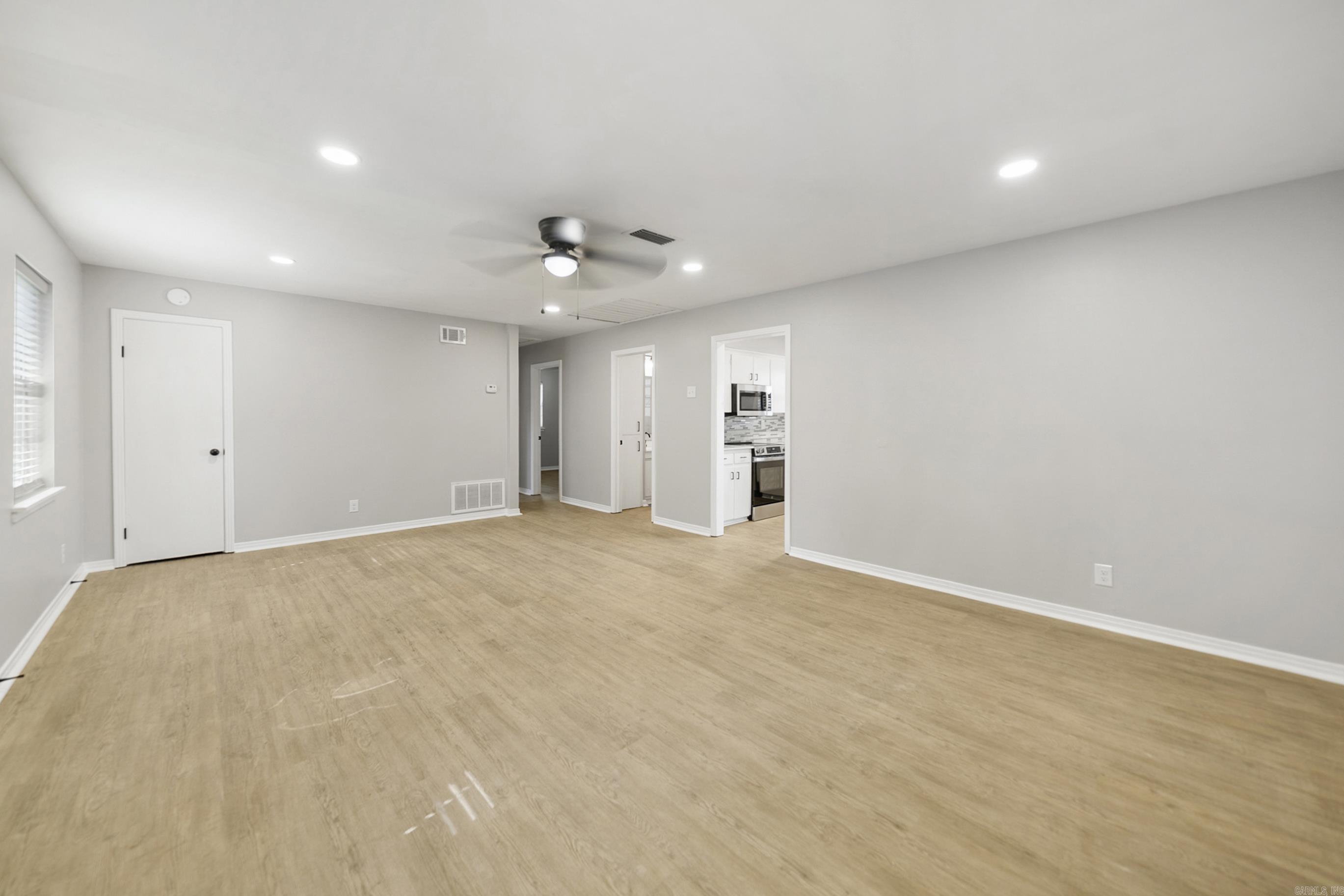 1013 Healy Street Property Photo 10