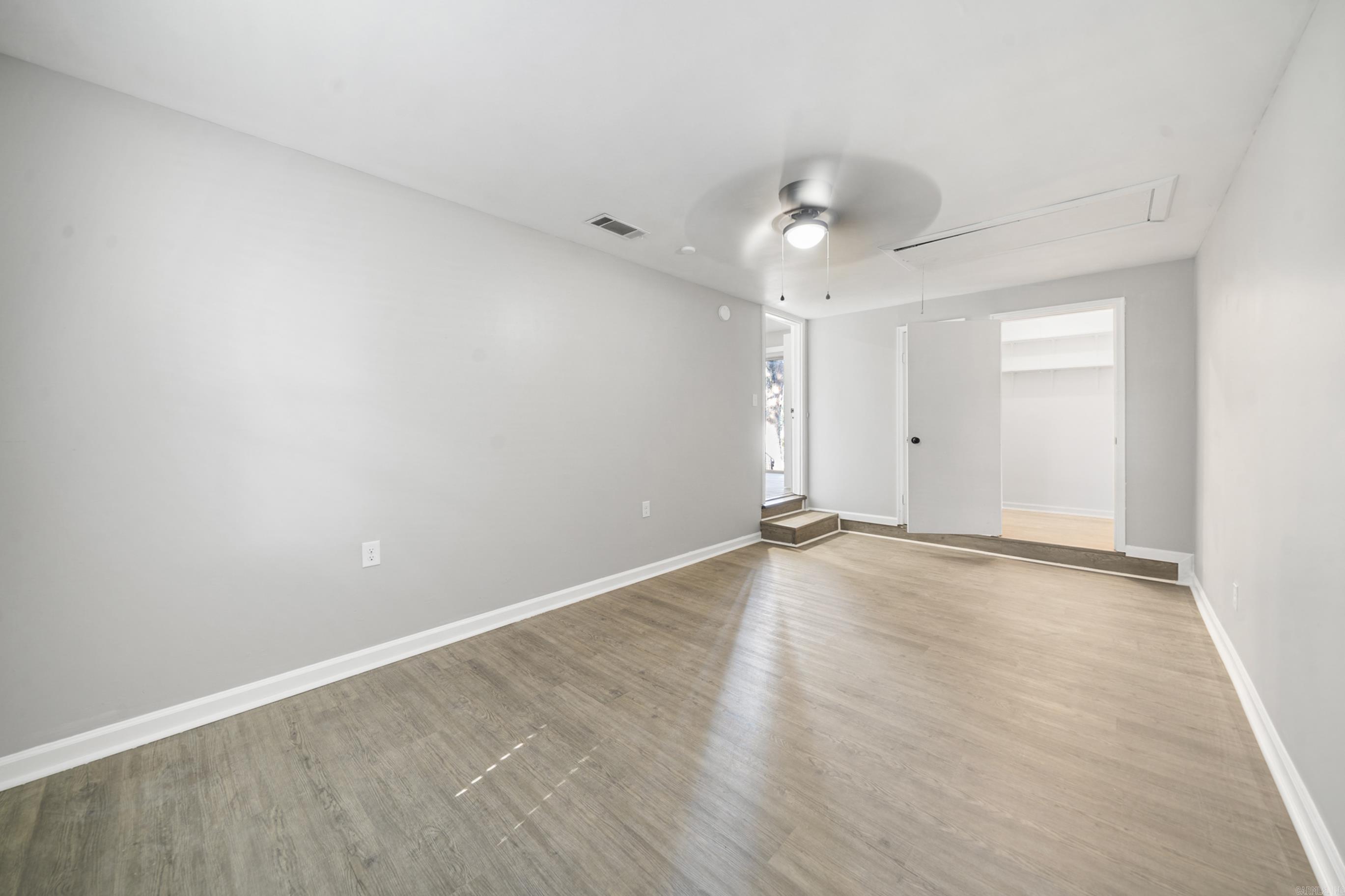 1013 Healy Street Property Photo 14