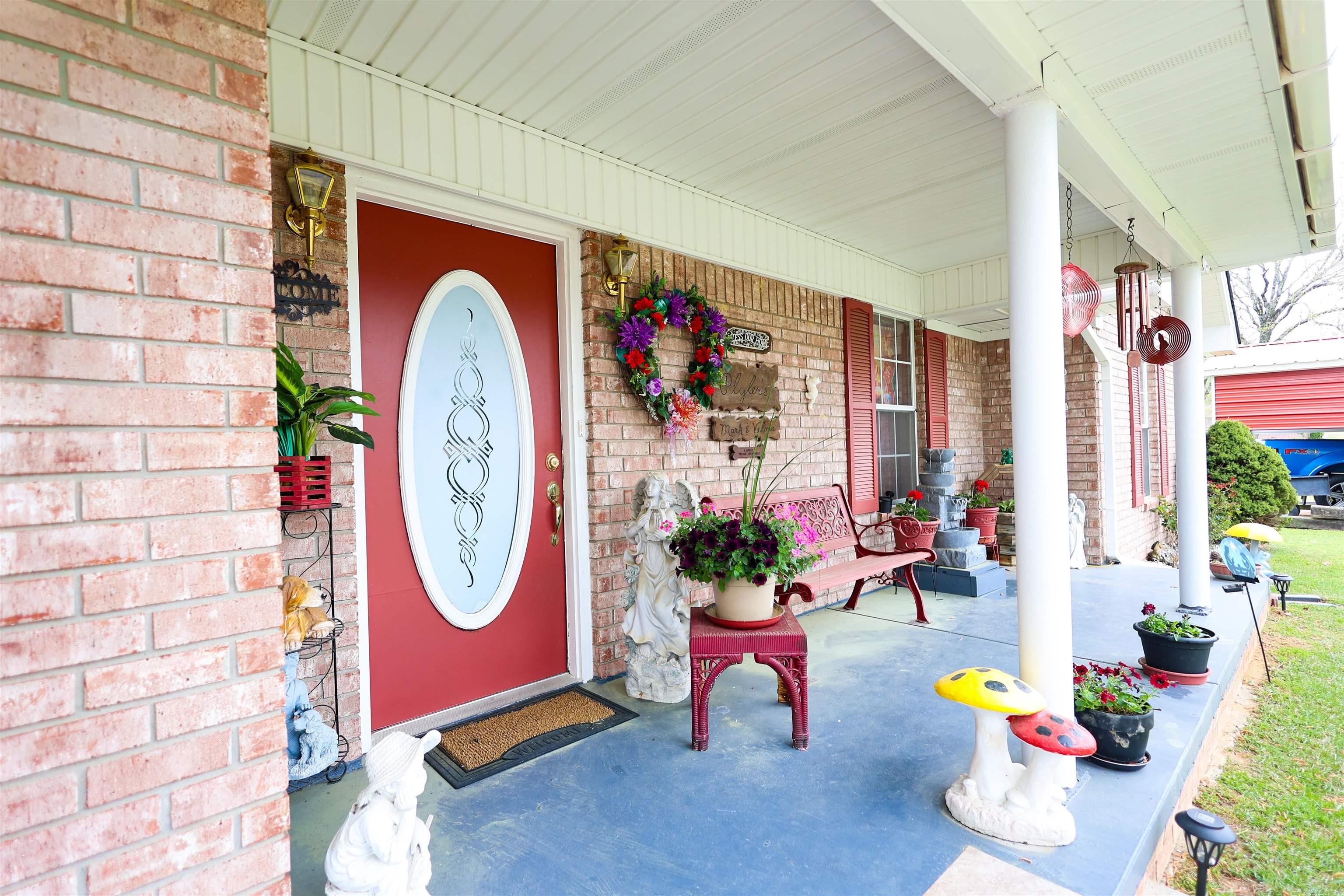 228 Perry Street Property Photo 6