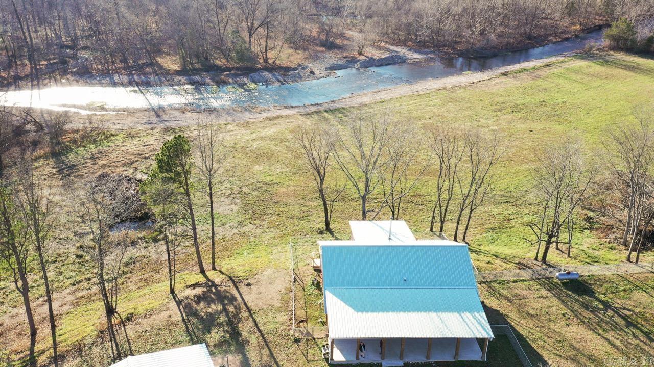 2261 Hwy 8 Property Photo 5