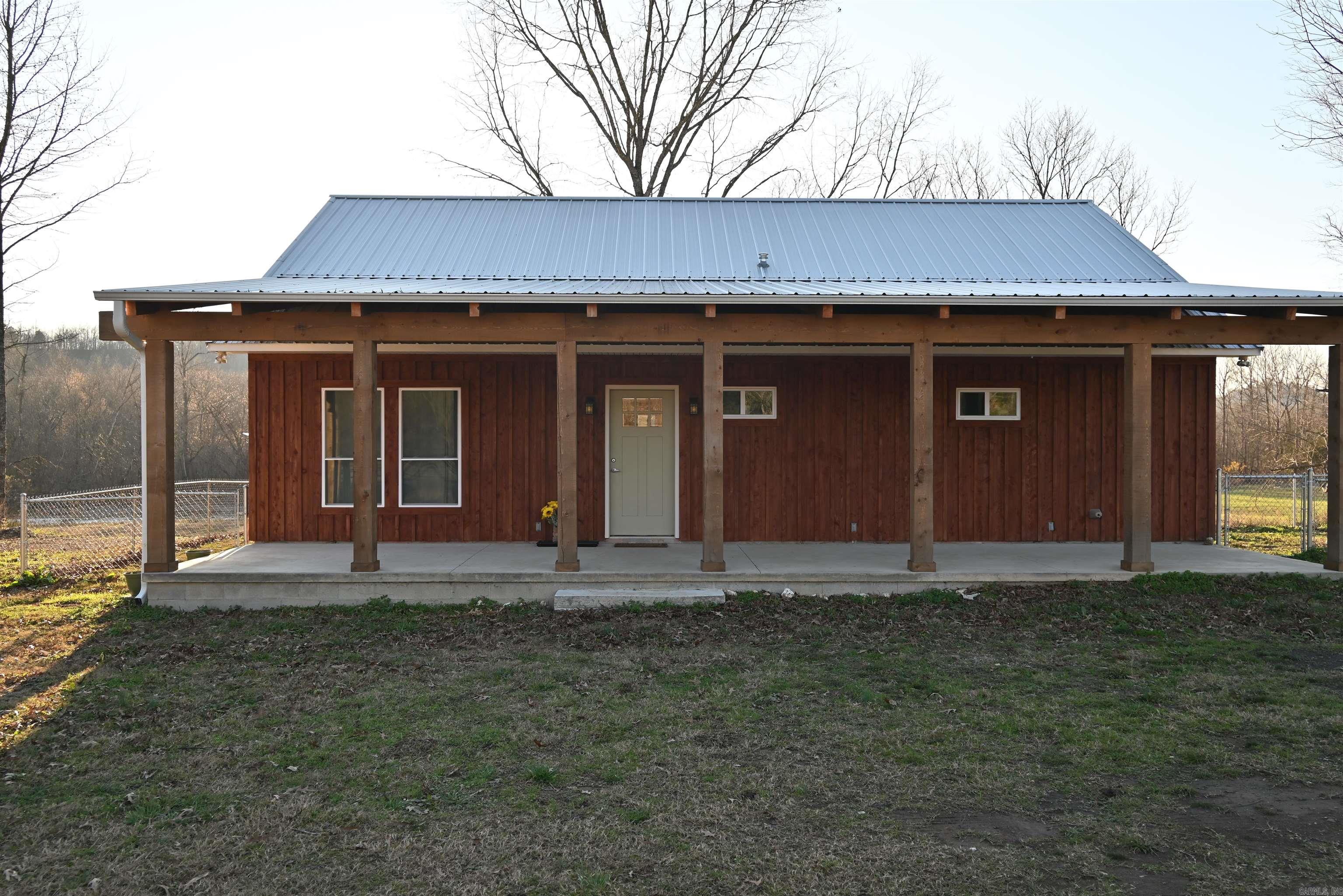 2261 Hwy 8 Property Photo 8