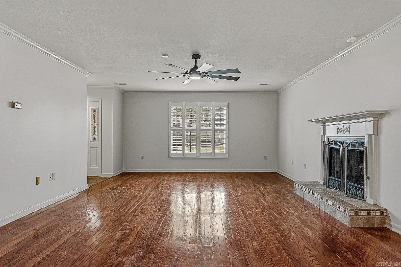 1611 Roleson Property Photo 3