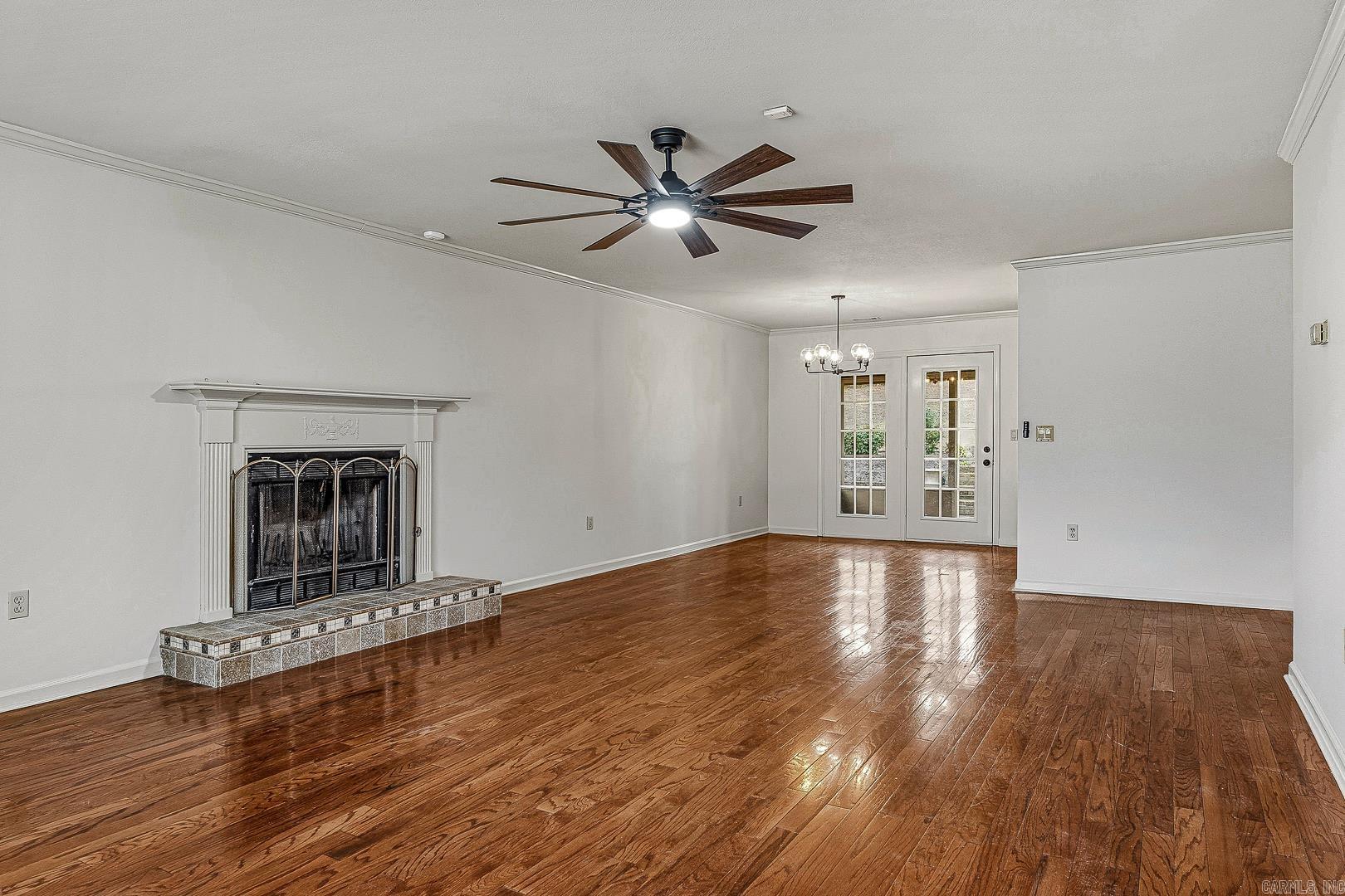 1611 Roleson Property Photo 4