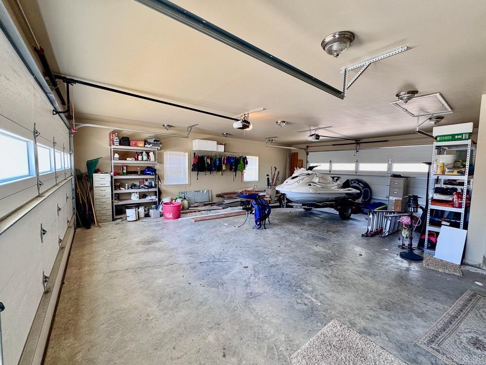 135 Wilshire Drive Property Photo 27