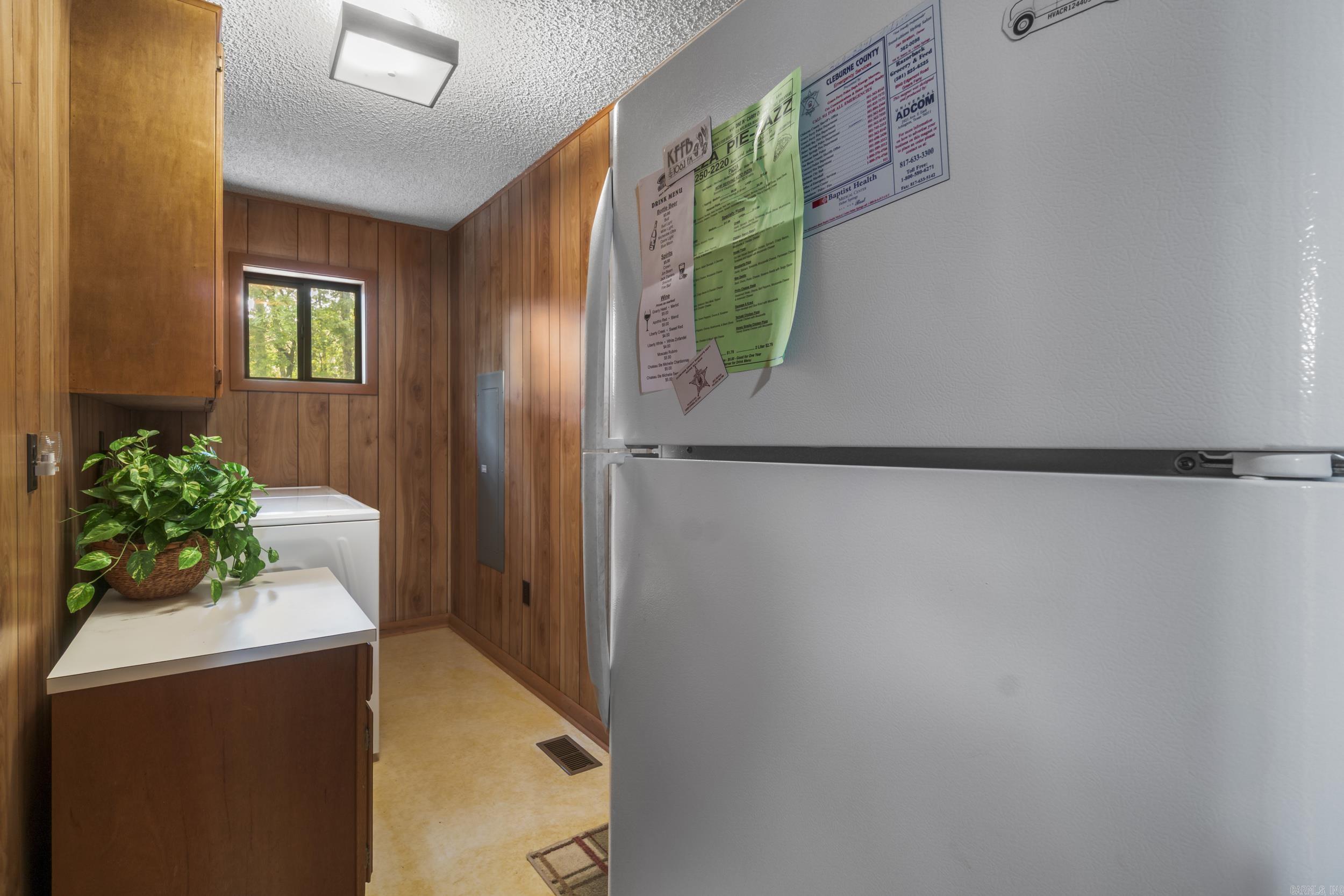 244 & 250 Wanda Lane Property Photo 6