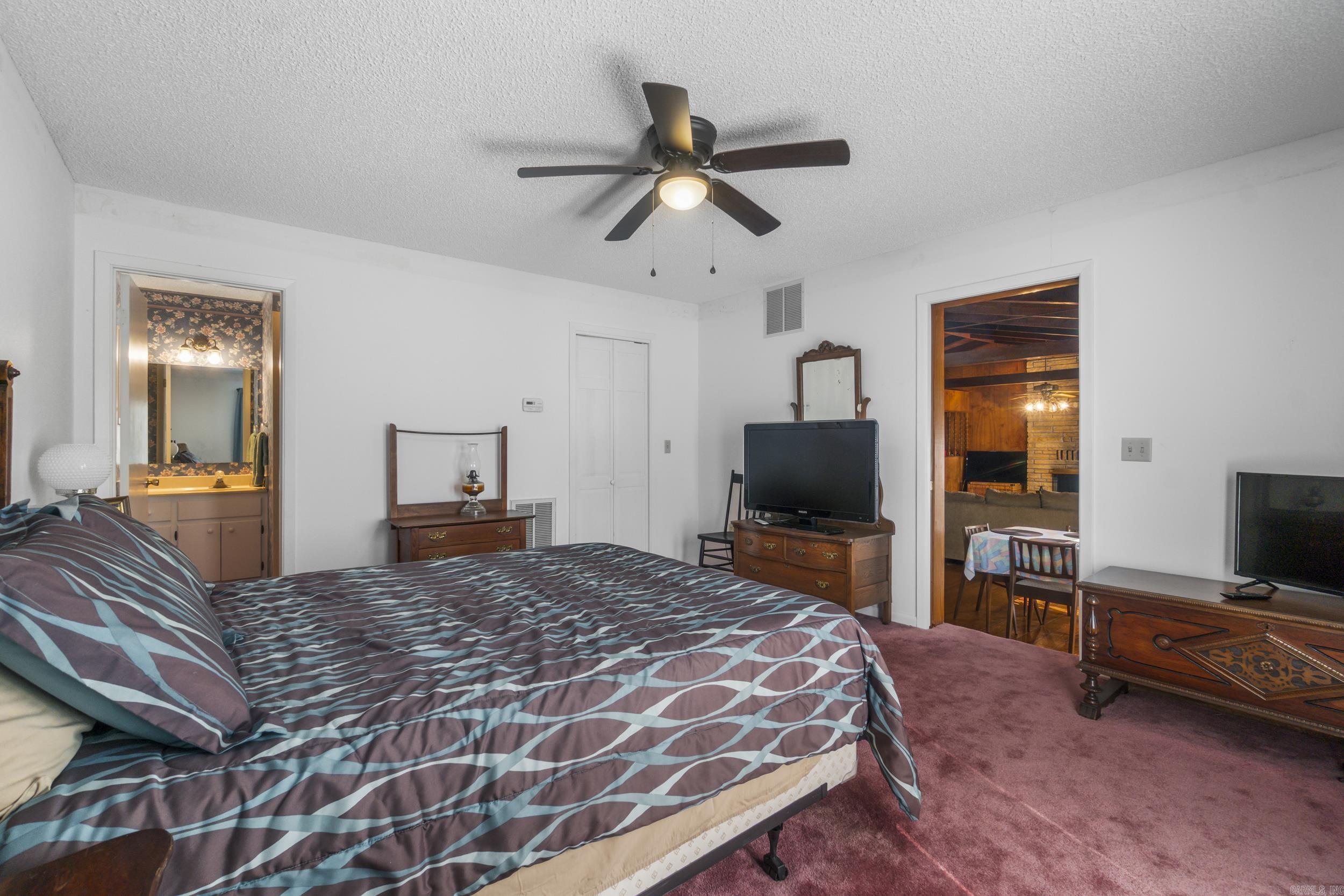 244 & 250 Wanda Lane Property Photo 21