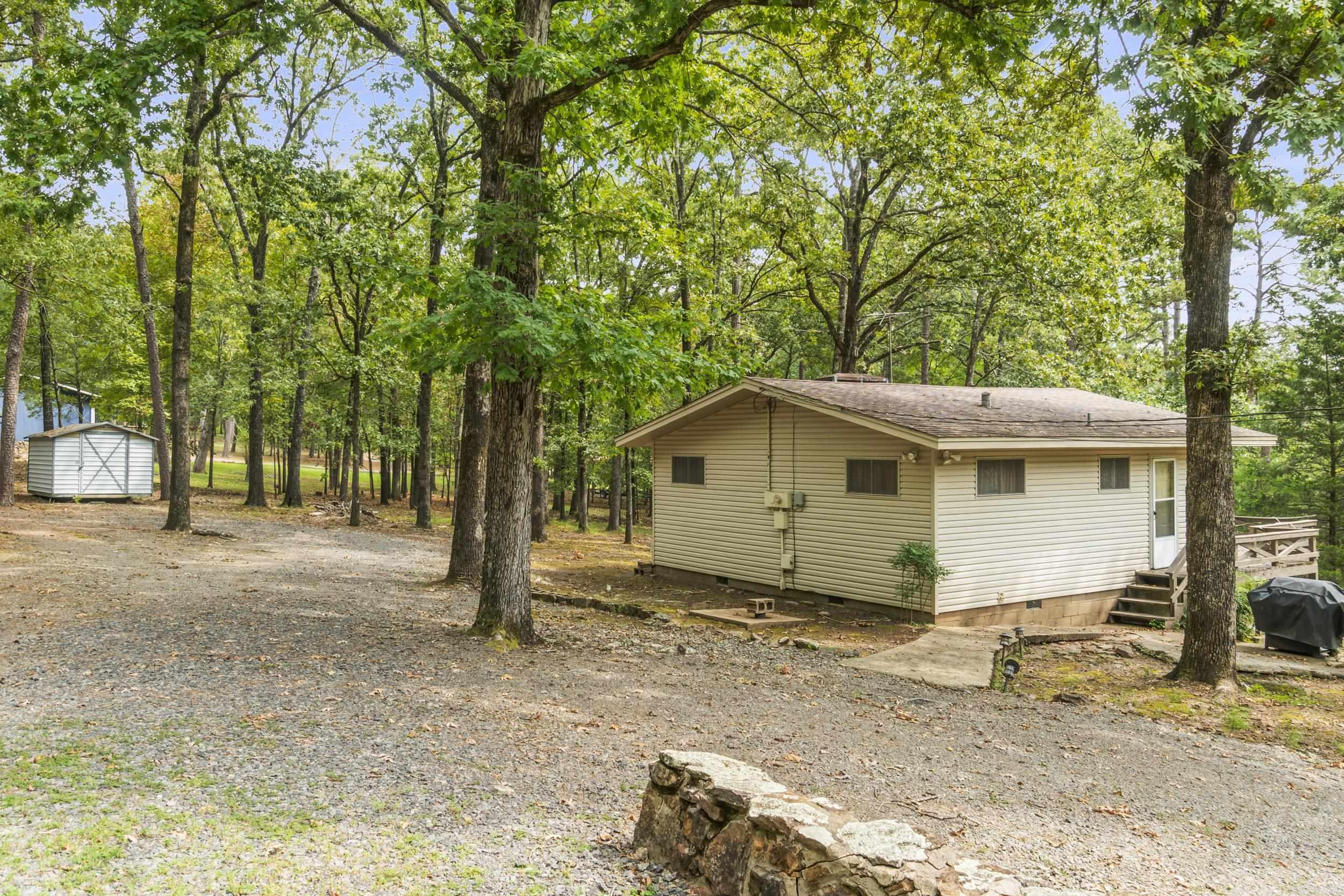 244 & 250 Wanda Lane Property Photo 25