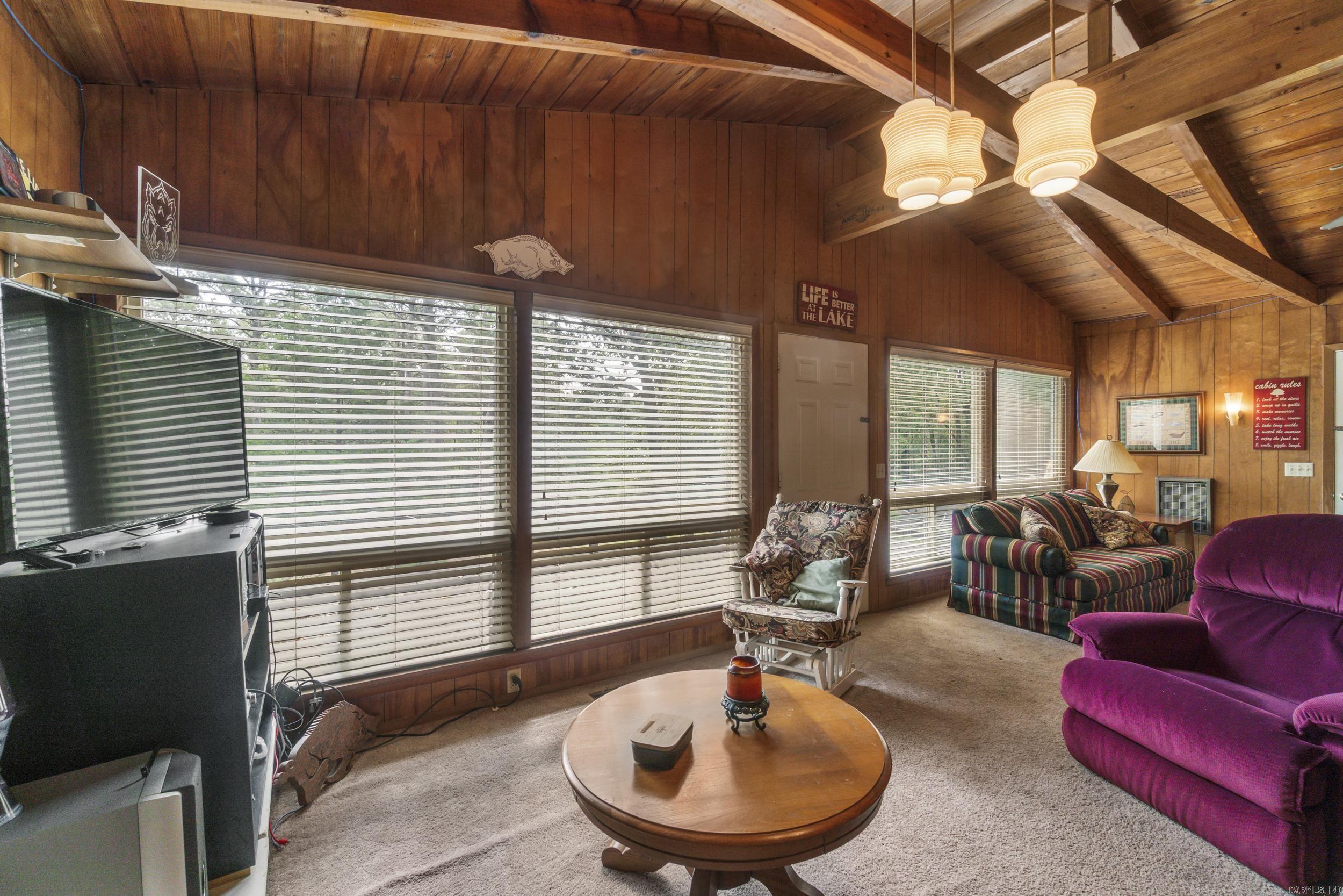 244 & 250 Wanda Lane Property Photo 35
