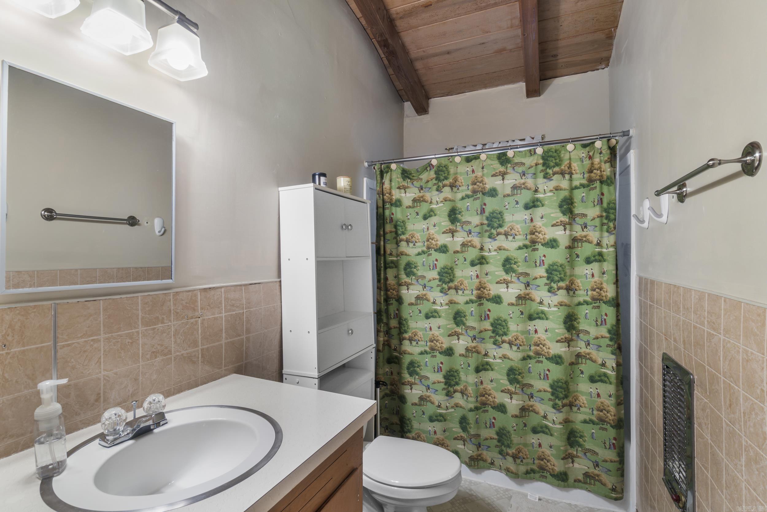 244 & 250 Wanda Lane Property Photo 36