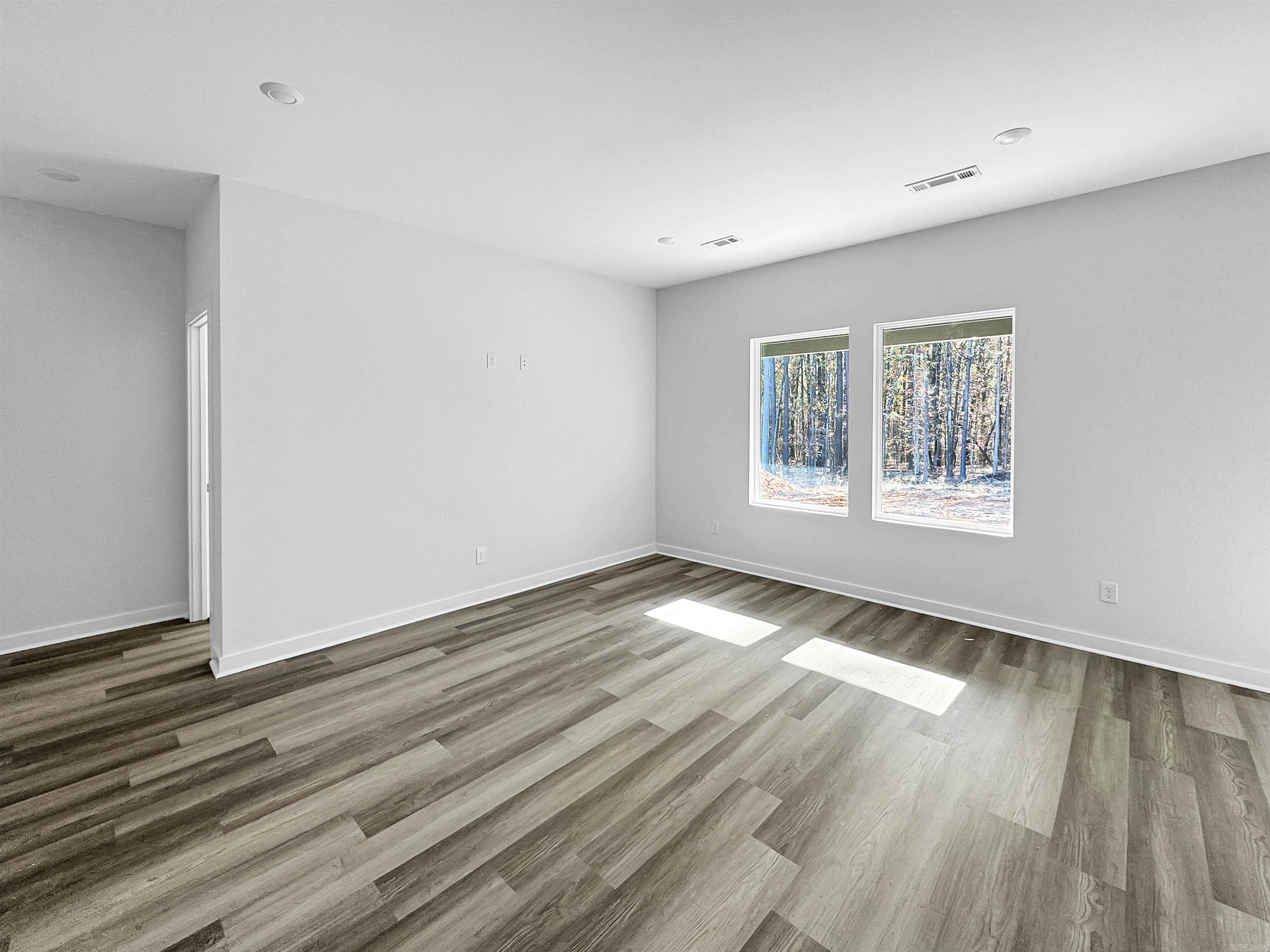 32 Wolfsbridge Loop Property Photo 6