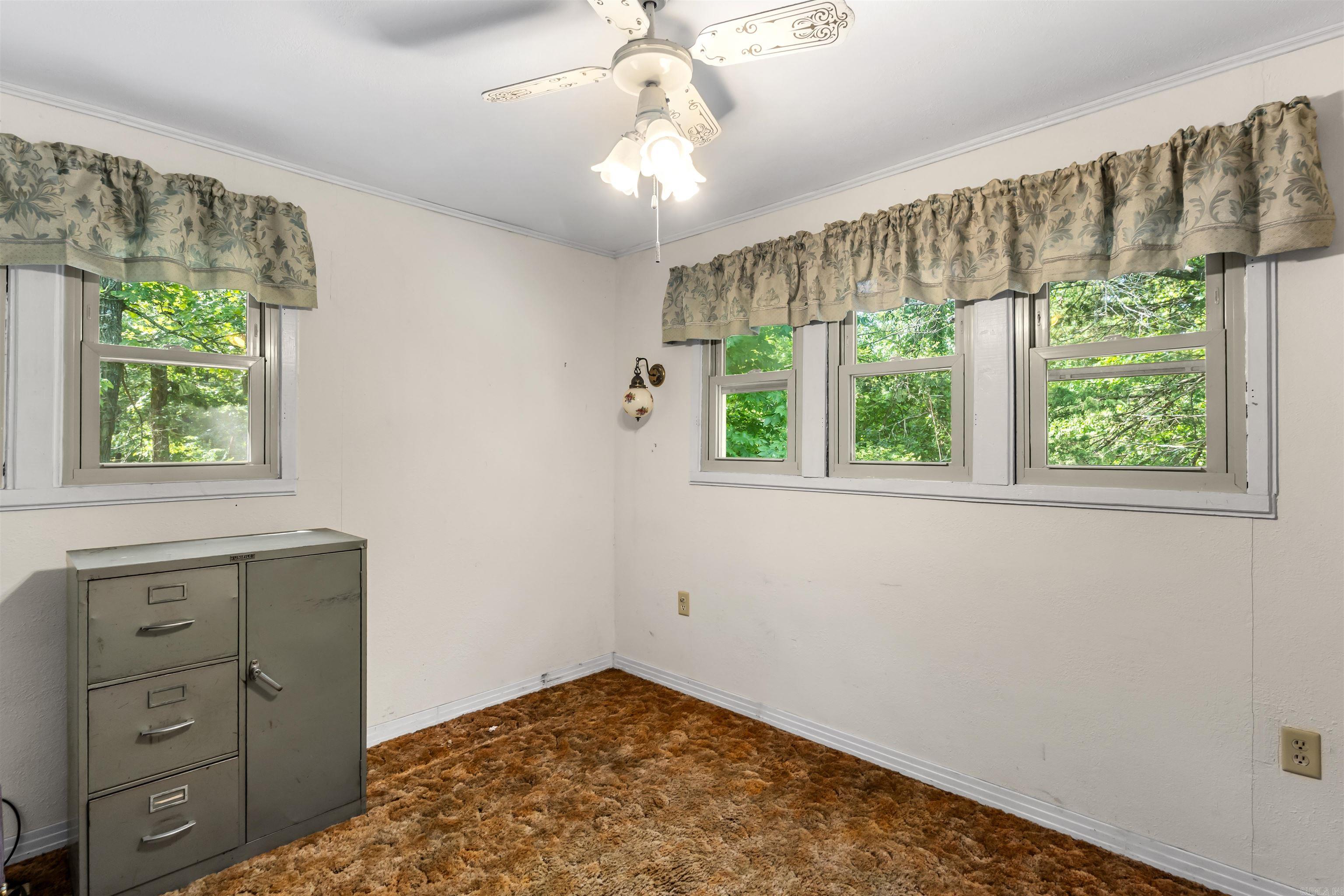 1444 Forest Home Ln Property Photo 10